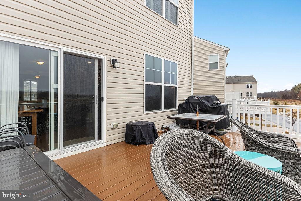 ELLENDALE - Residential