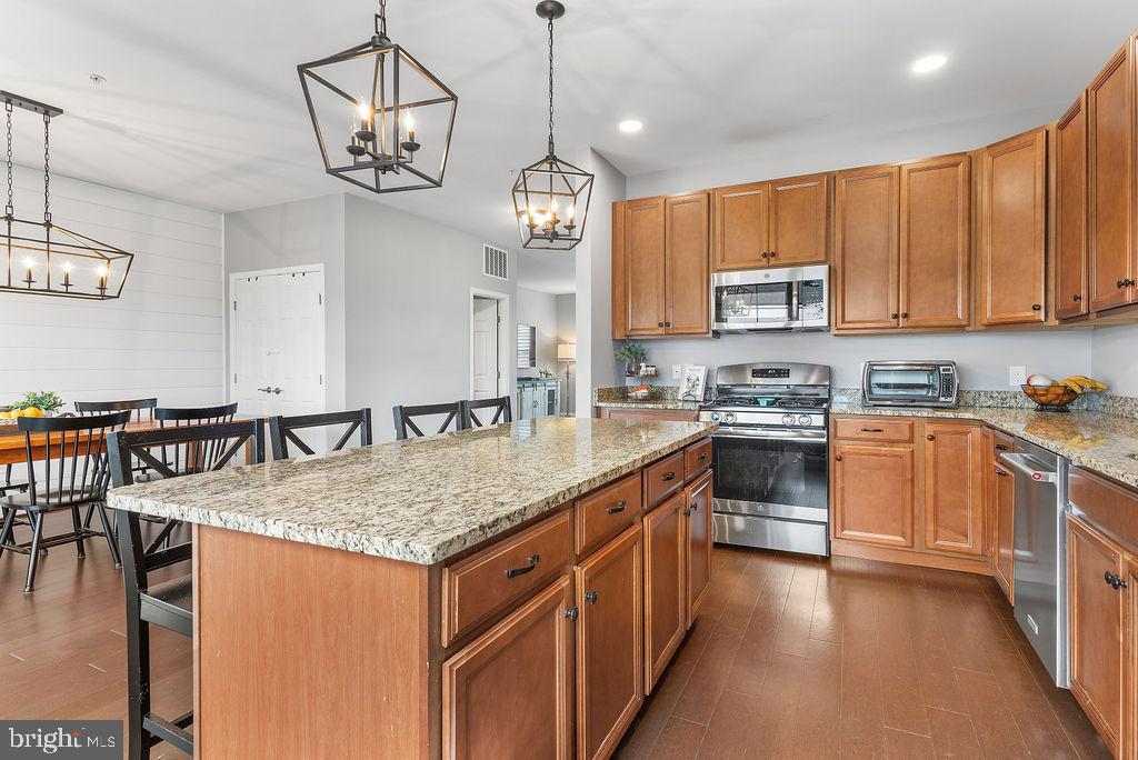 ELLENDALE - Residential