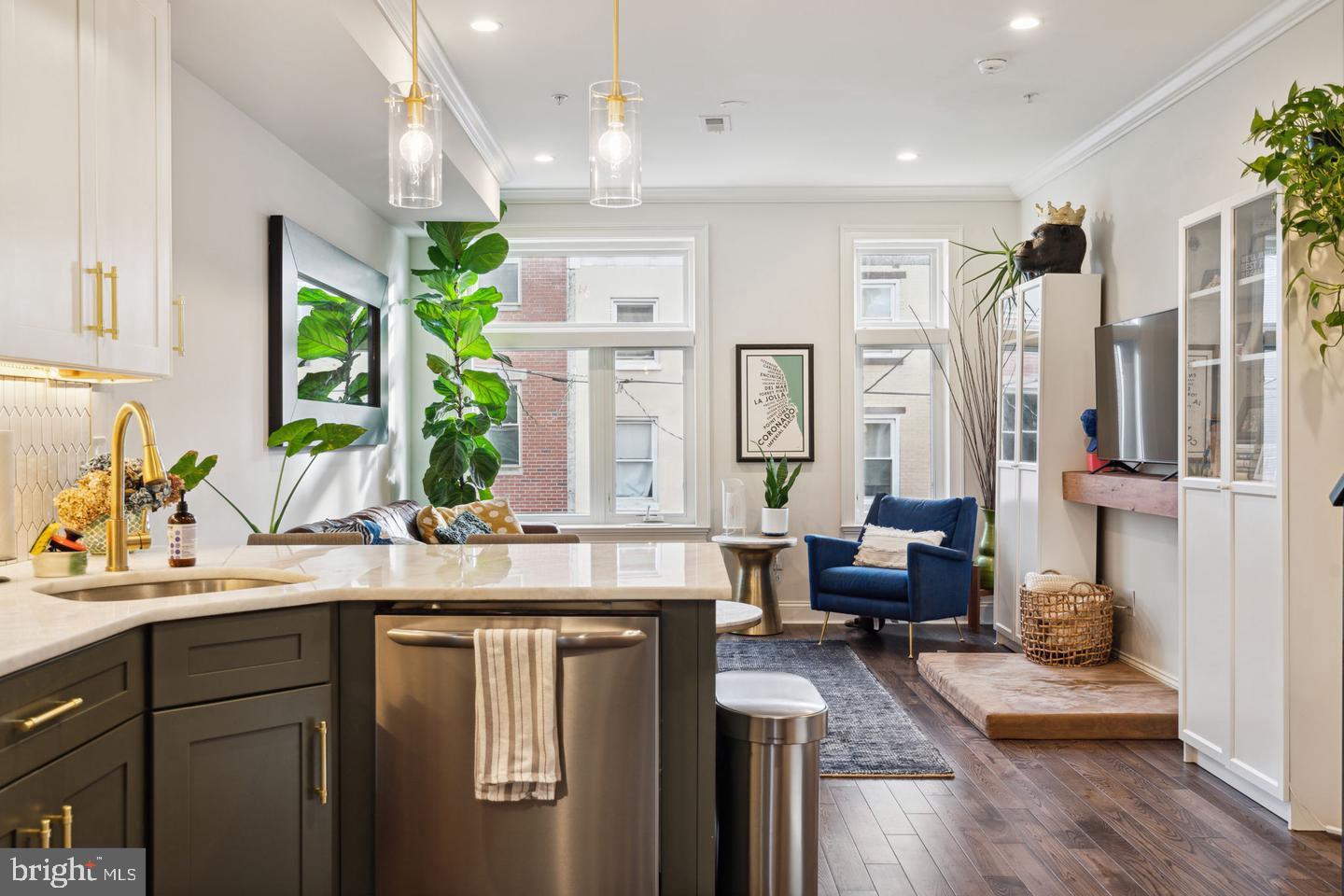 FRANCISVILLE - Residential