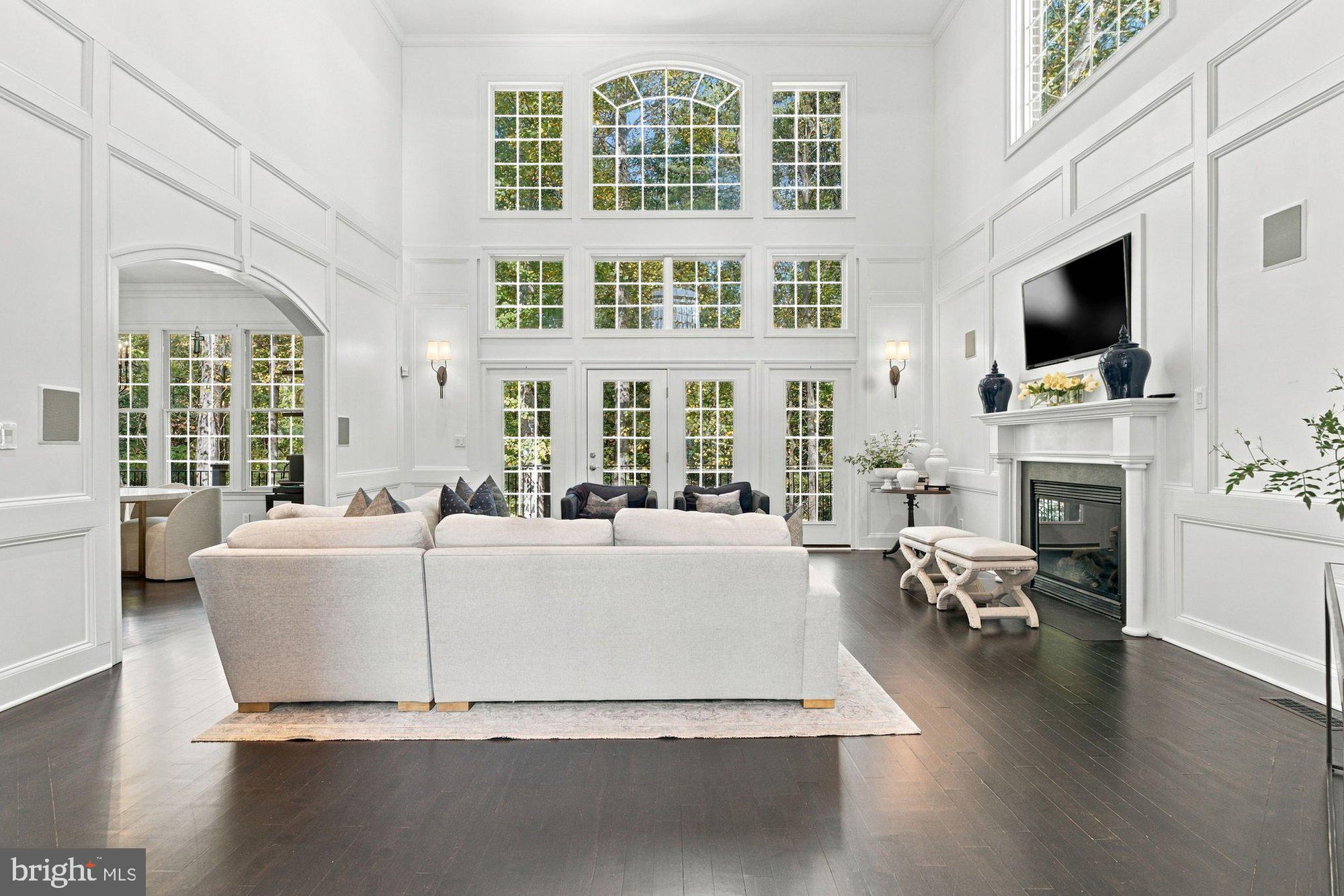 2583 VINTAGE CREST LANE