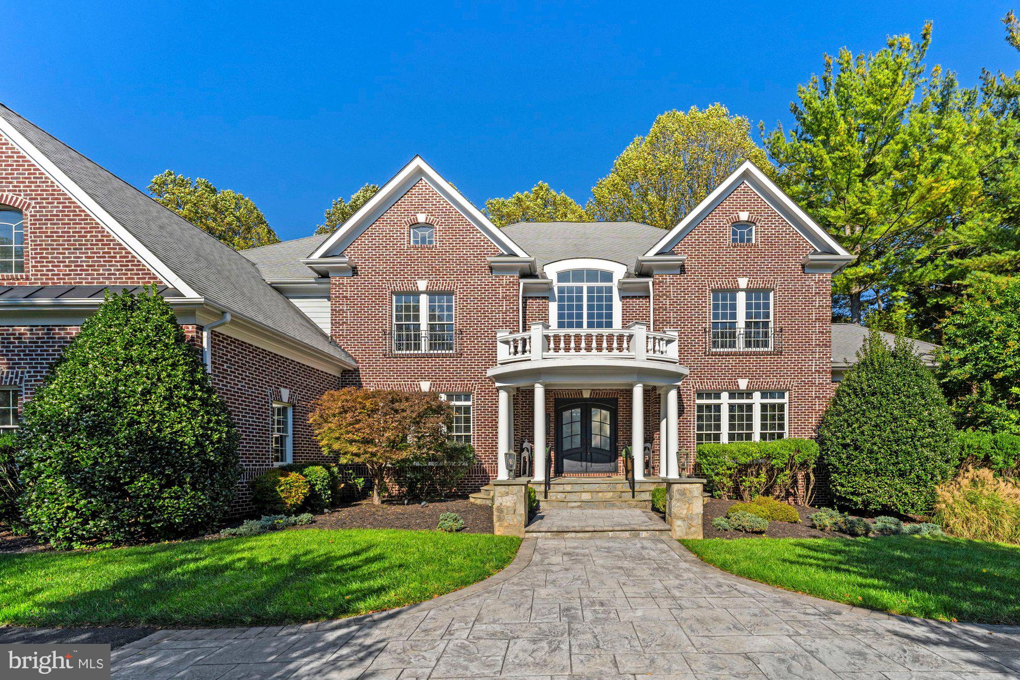 2583 VINTAGE CREST LANE