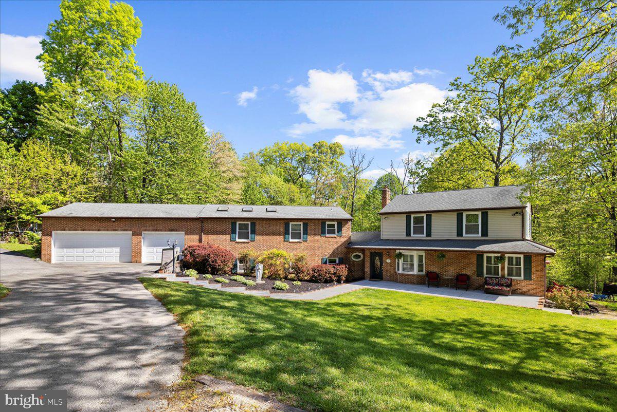 1260 BUCKHORN ROAD