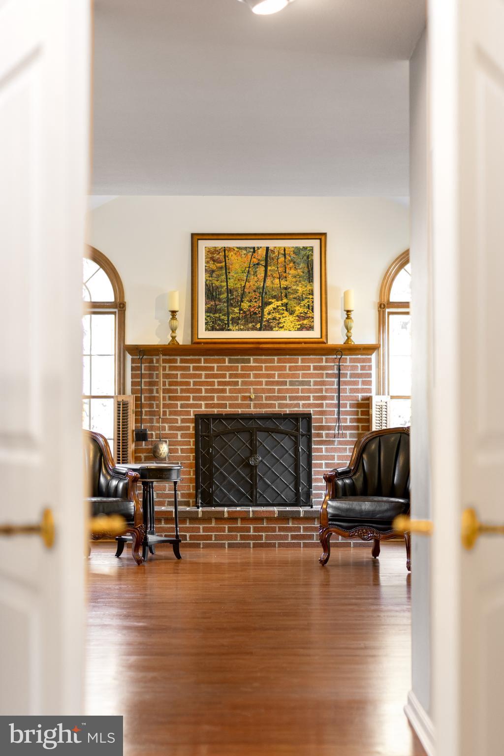 CENTRE HILLS - Residential