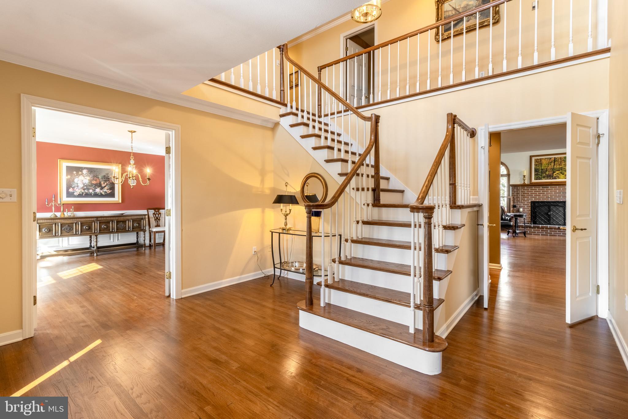 CENTRE HILLS - Residential