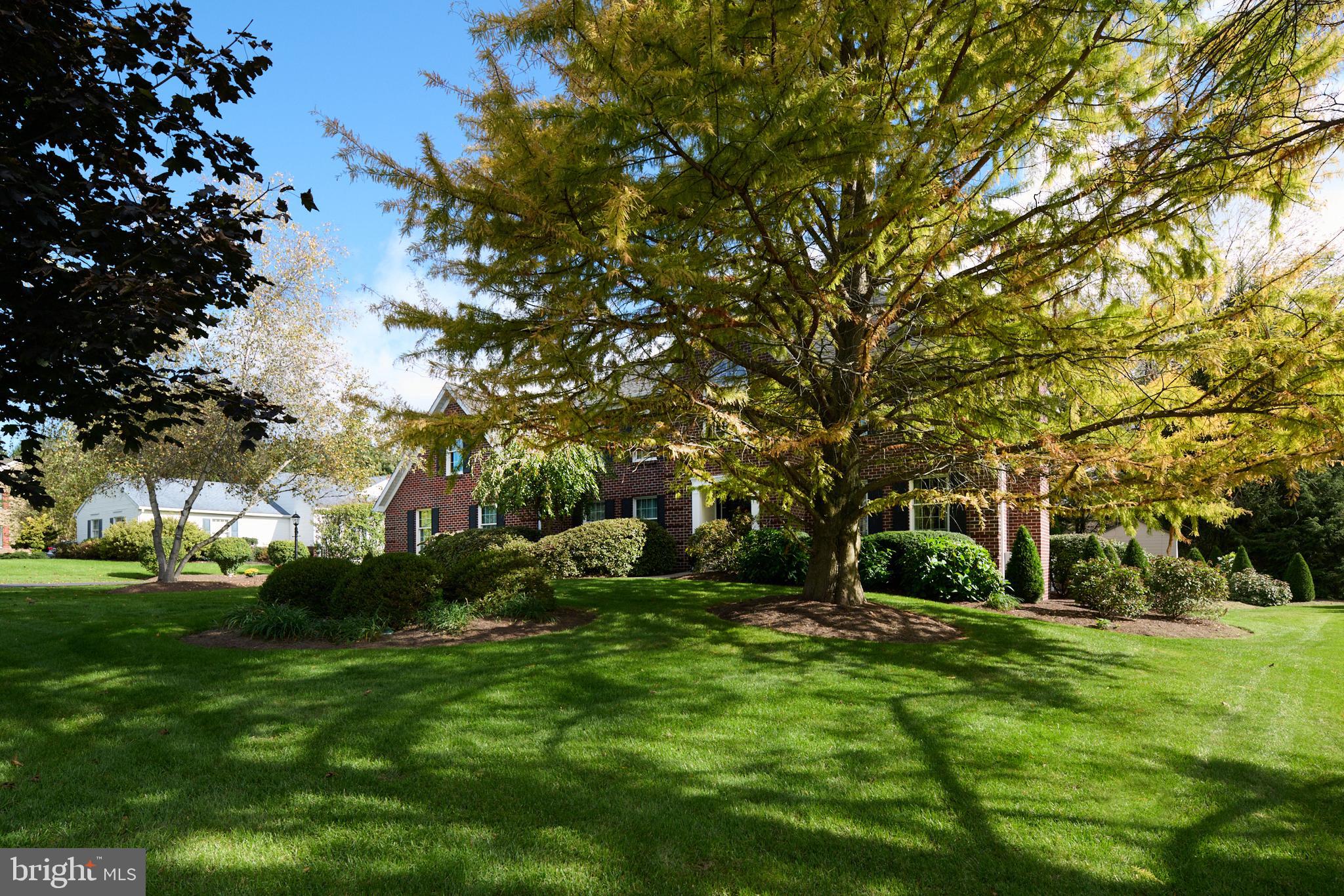 CENTRE HILLS - Residential