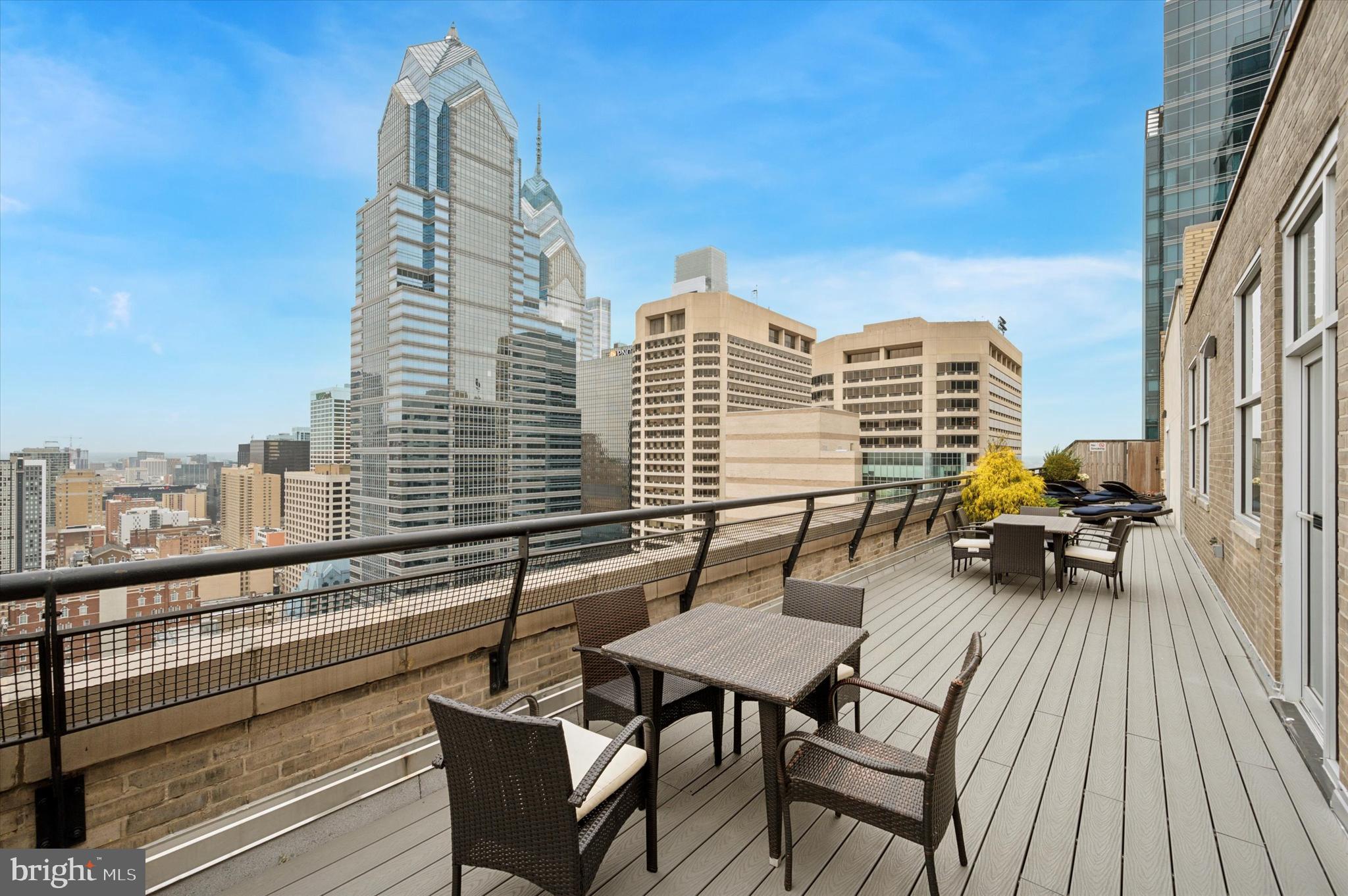 RITTENHOUSE SQUARE - Residential