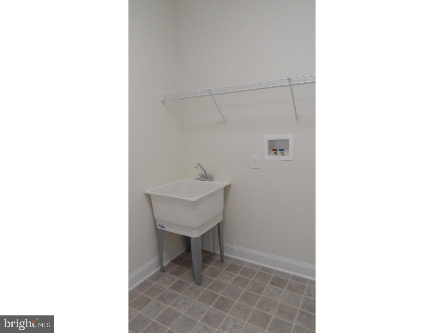 FERGUSON HILL - Residential Lease