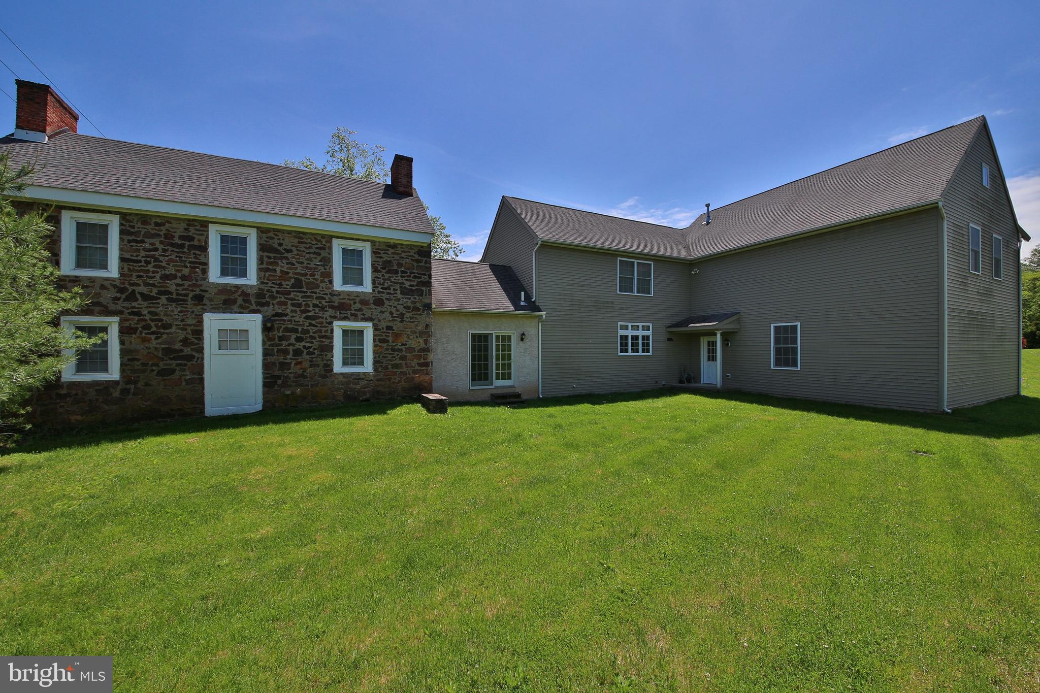 FERGUSON HILL - Residential Lease