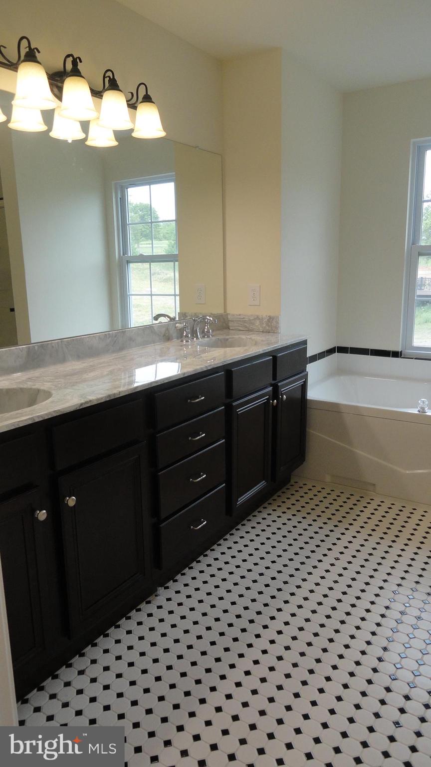 FERGUSON HILL - Residential Lease