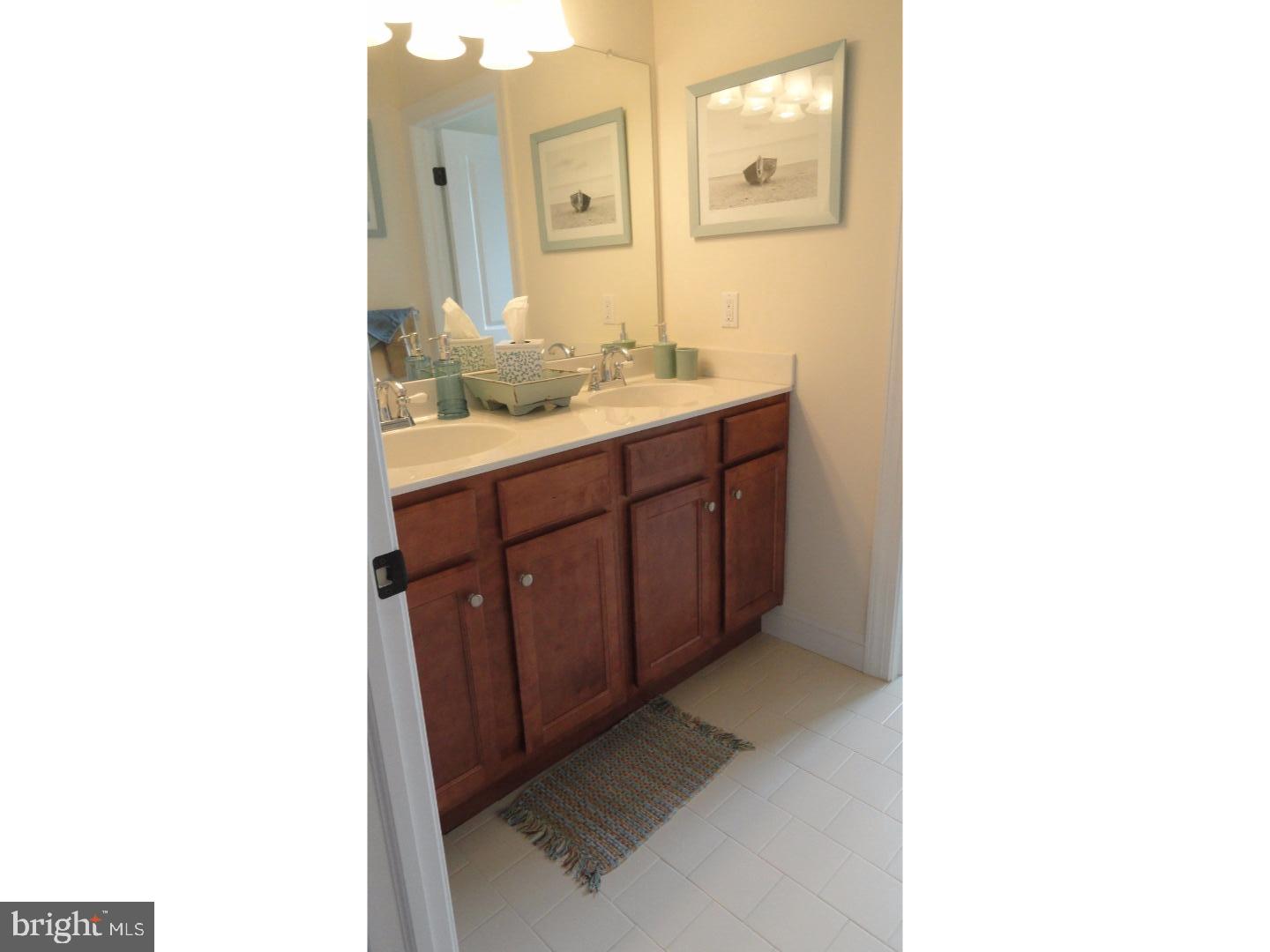 FERGUSON HILL - Residential Lease