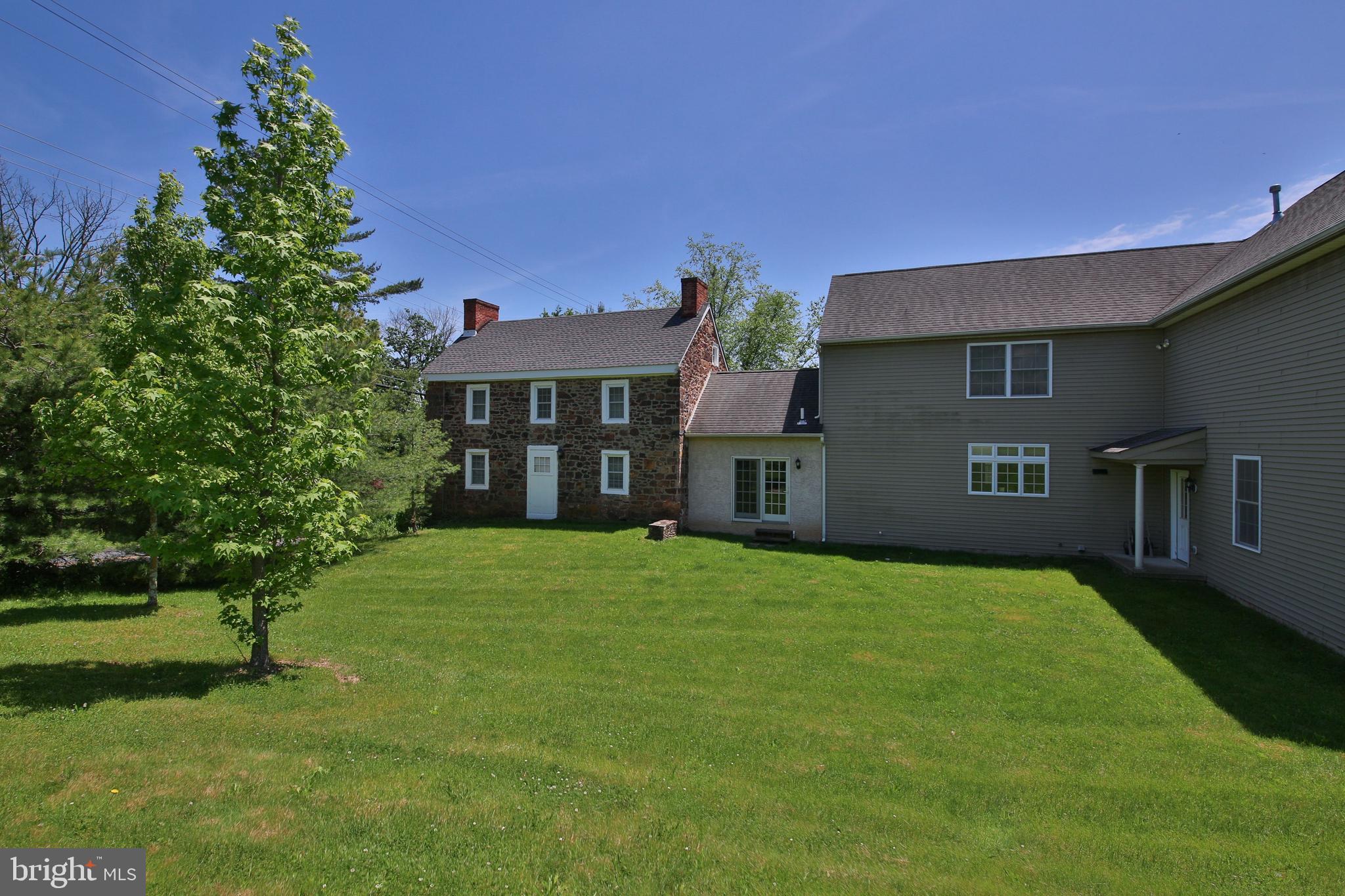 FERGUSON HILL - Residential Lease