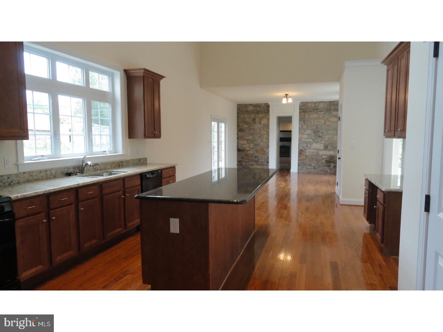 FERGUSON HILL - Residential Lease