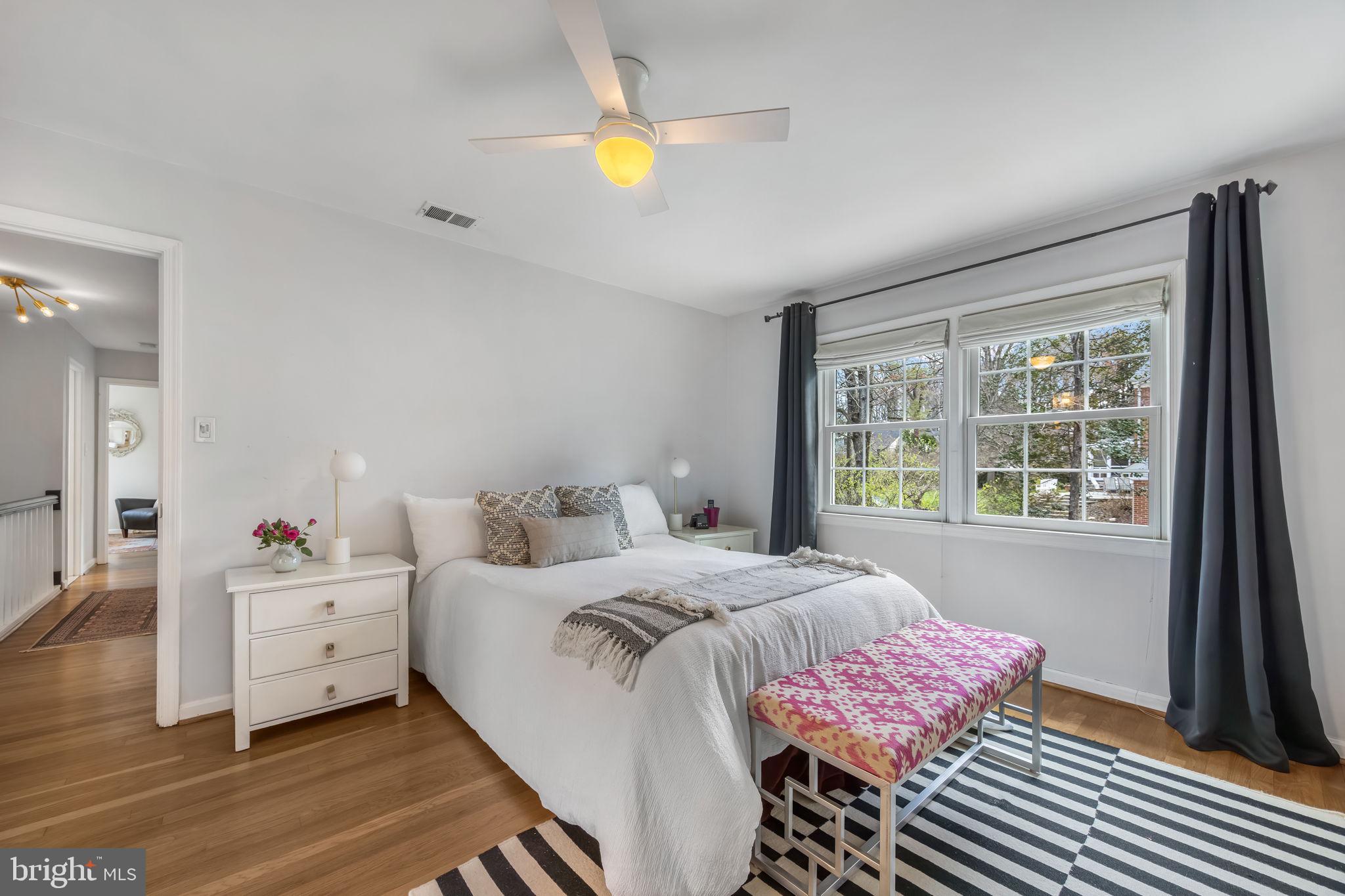 BARCROFT WOODS - Residential