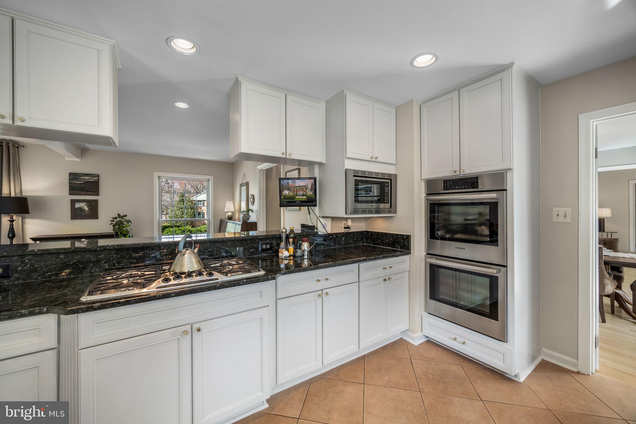 BARCROFT WOODS - Residential