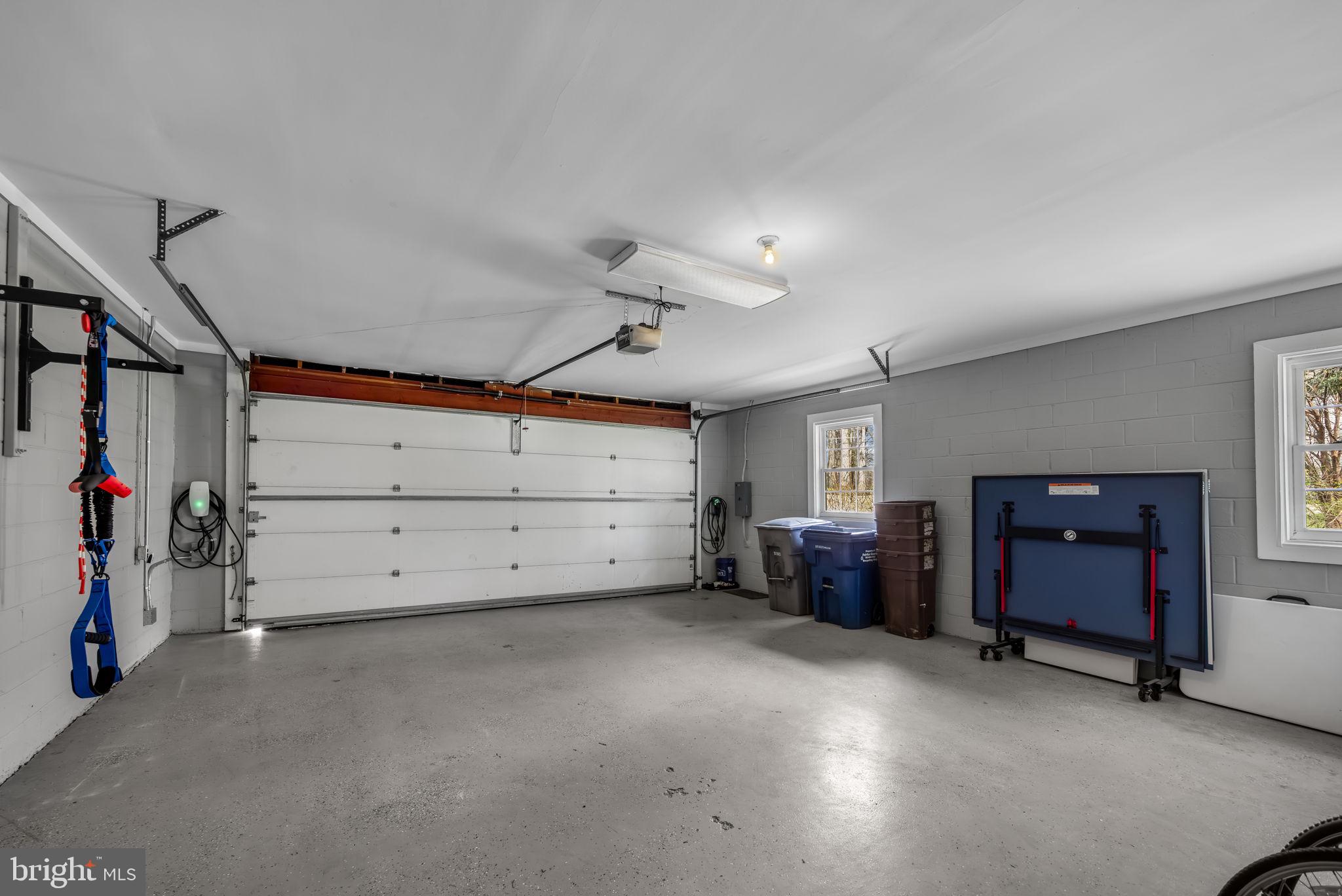 BARCROFT WOODS - Residential