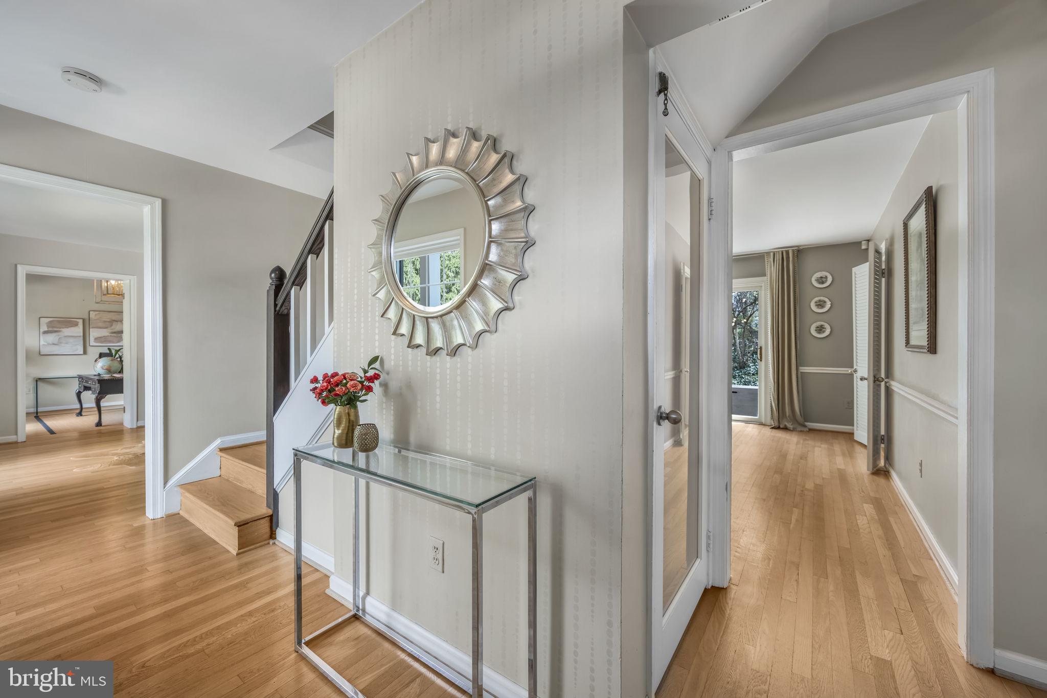 BARCROFT WOODS - Residential