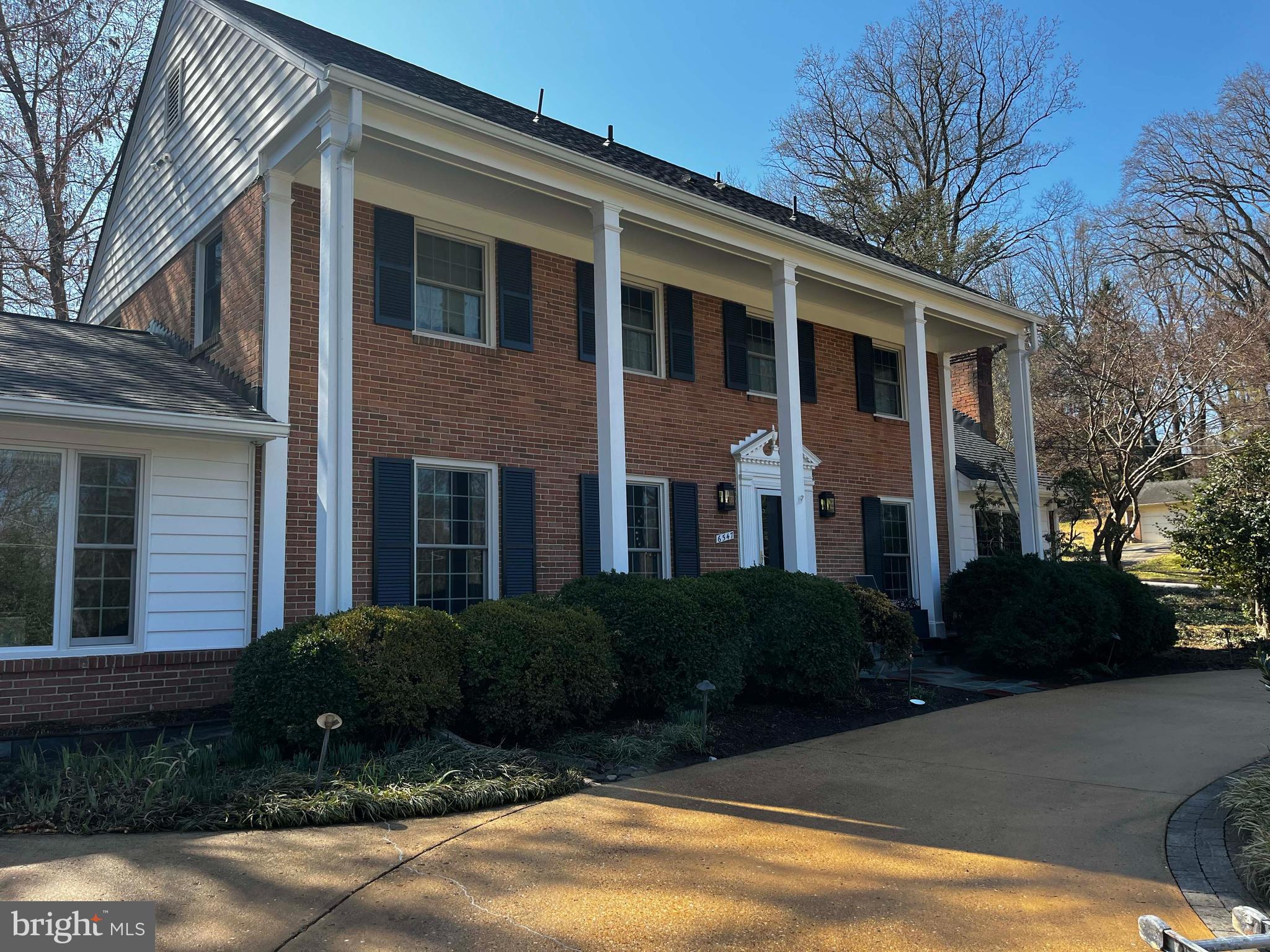 6547 MAPLEDALE COURT