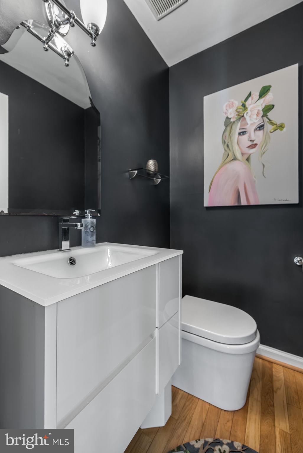 BARCROFT WOODS - Residential