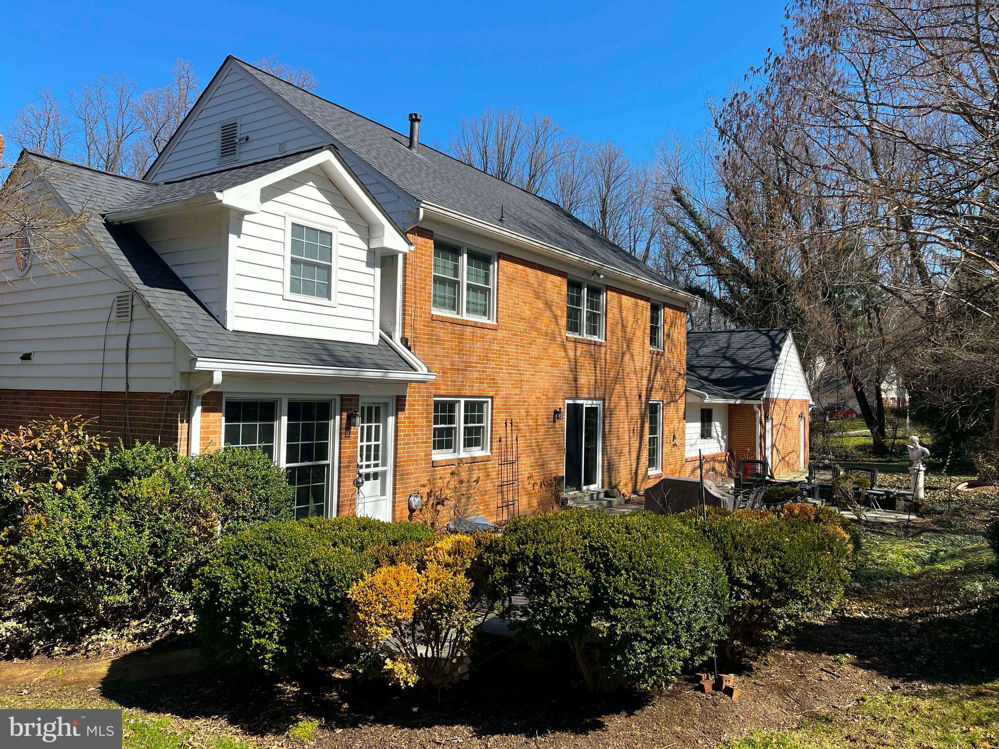 6547 MAPLEDALE COURT