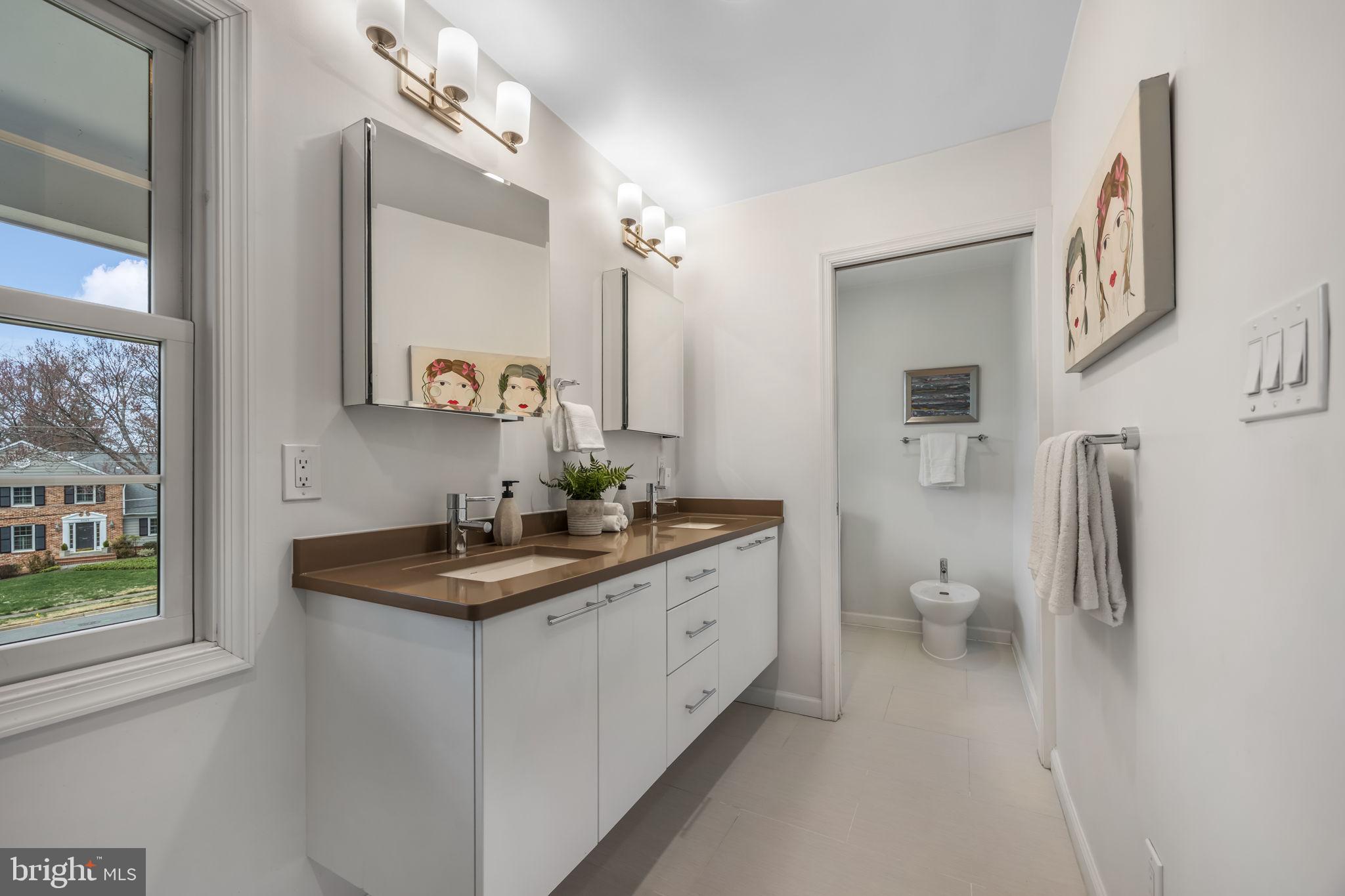 BARCROFT WOODS - Residential