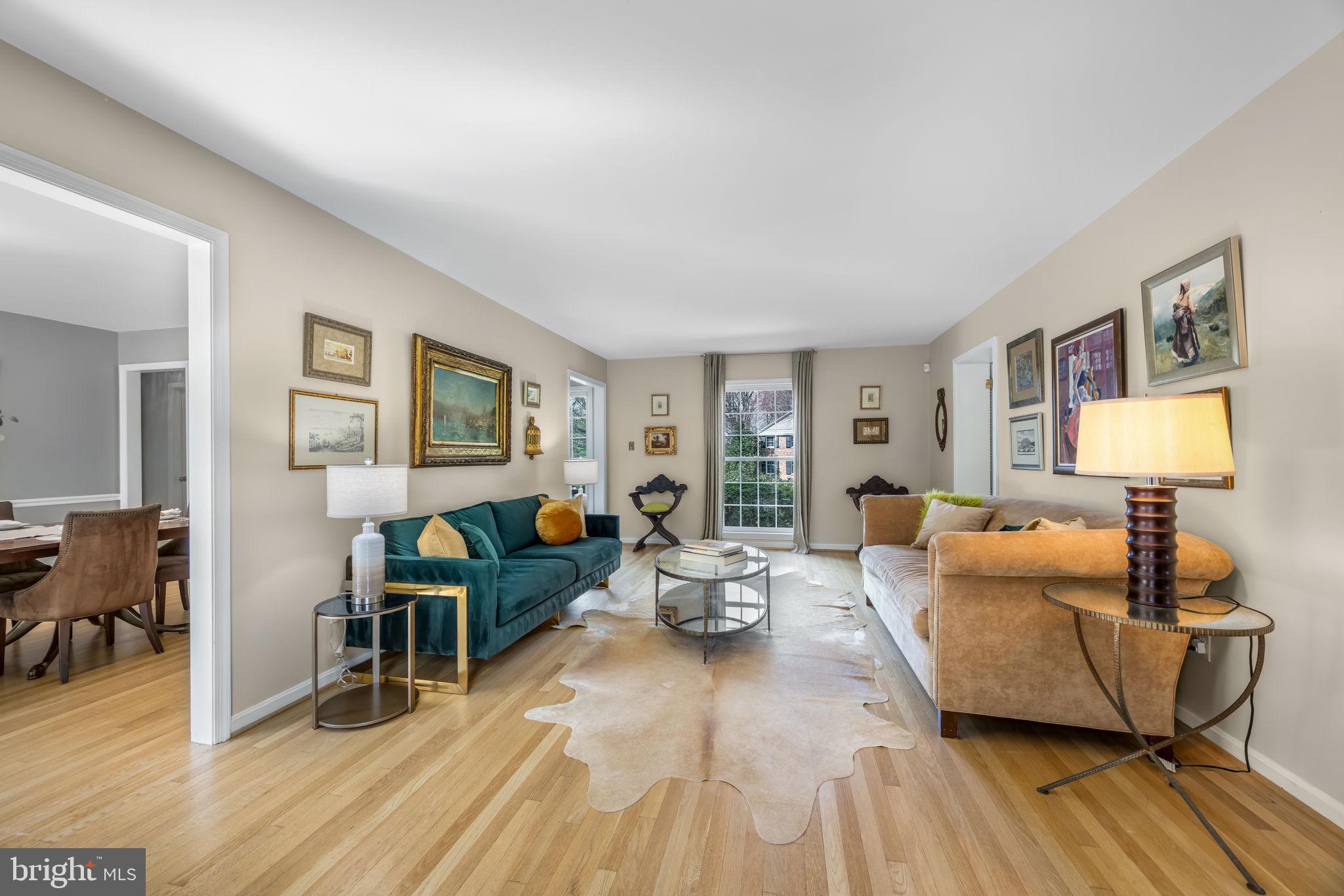 BARCROFT WOODS - Residential