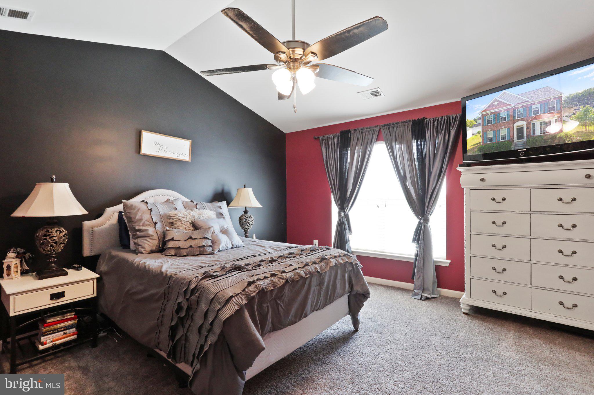 HUNTFIELD - Residential