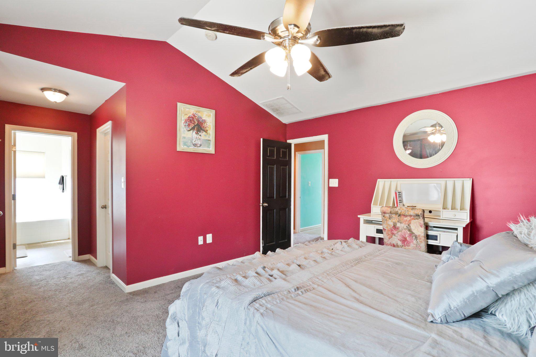 HUNTFIELD - Residential