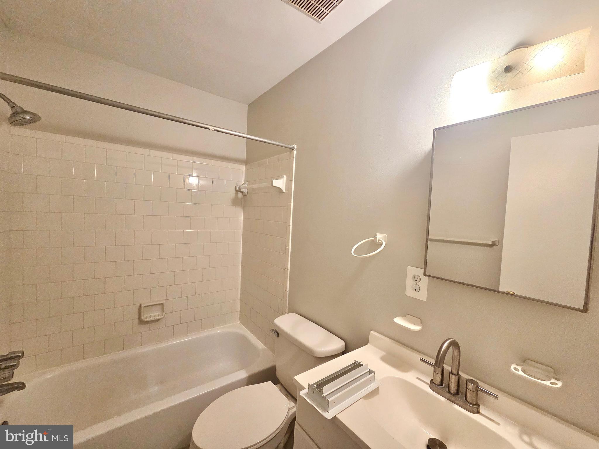 SUMMERFIELD - Residential Lease