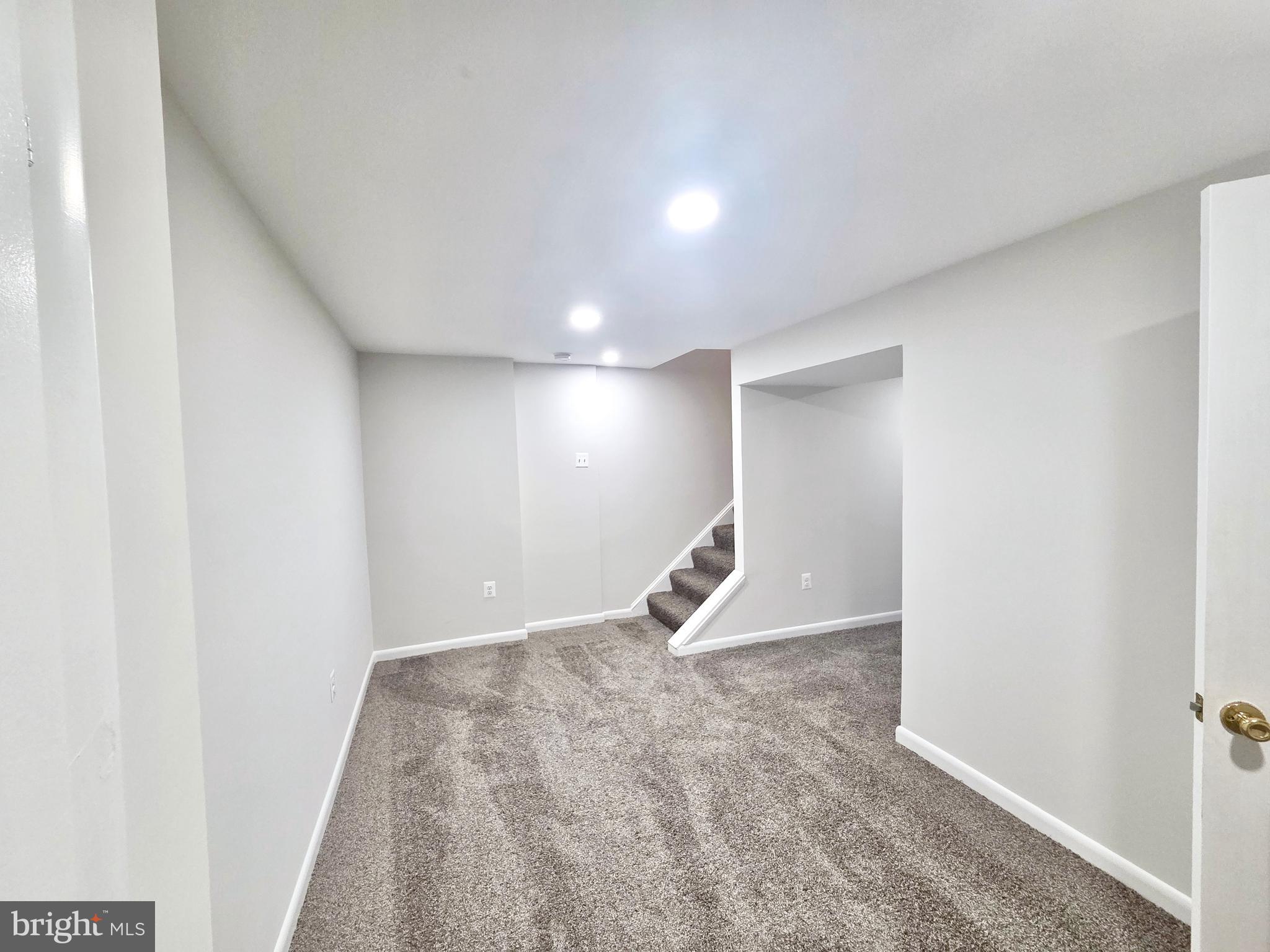 9024 CONTINENTAL PLACE