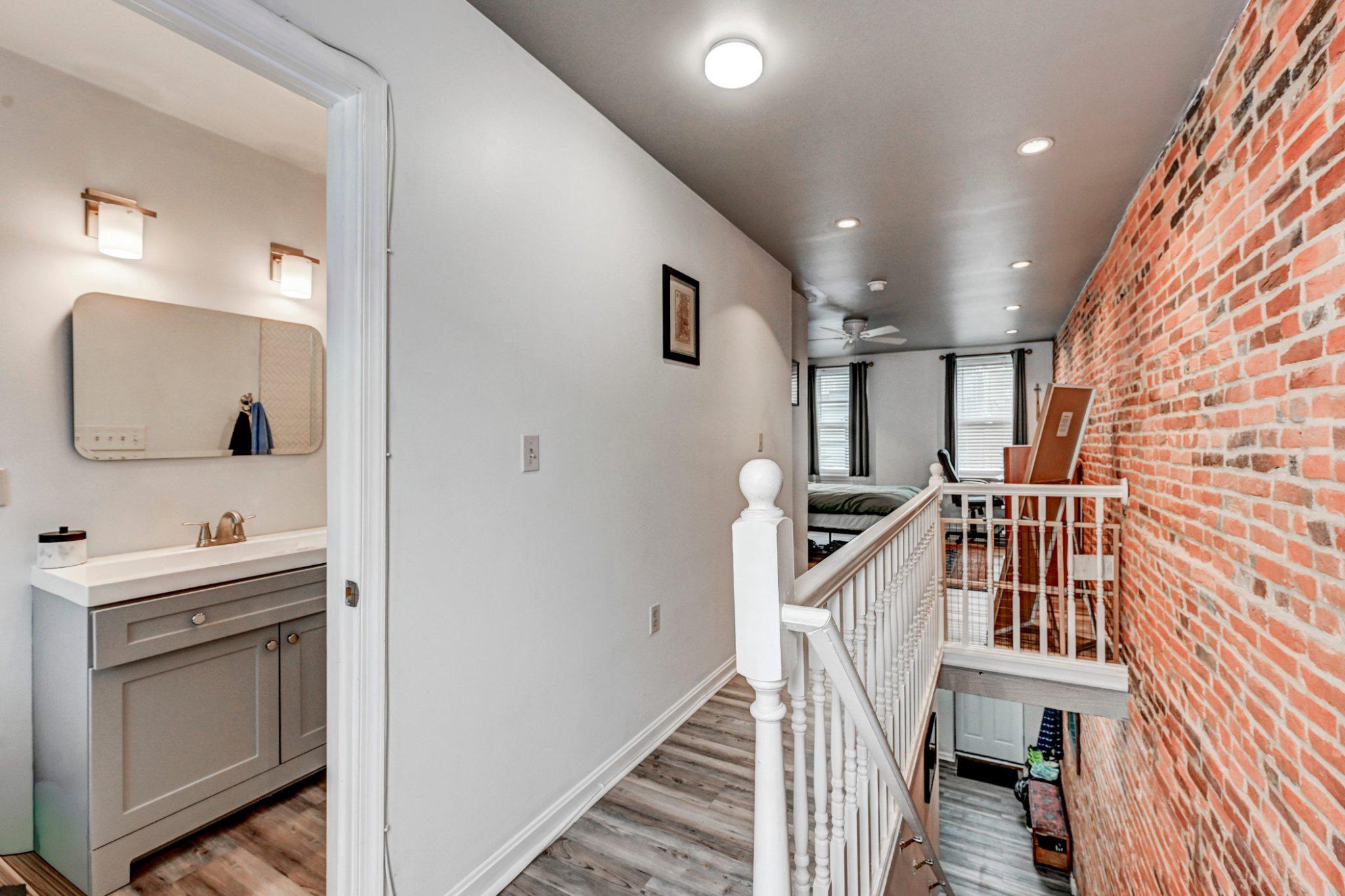 BUTCHERS HILL - Residential