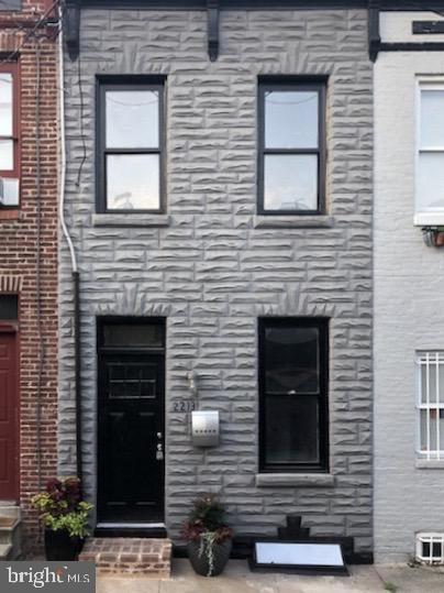 BUTCHERS HILL - Residential