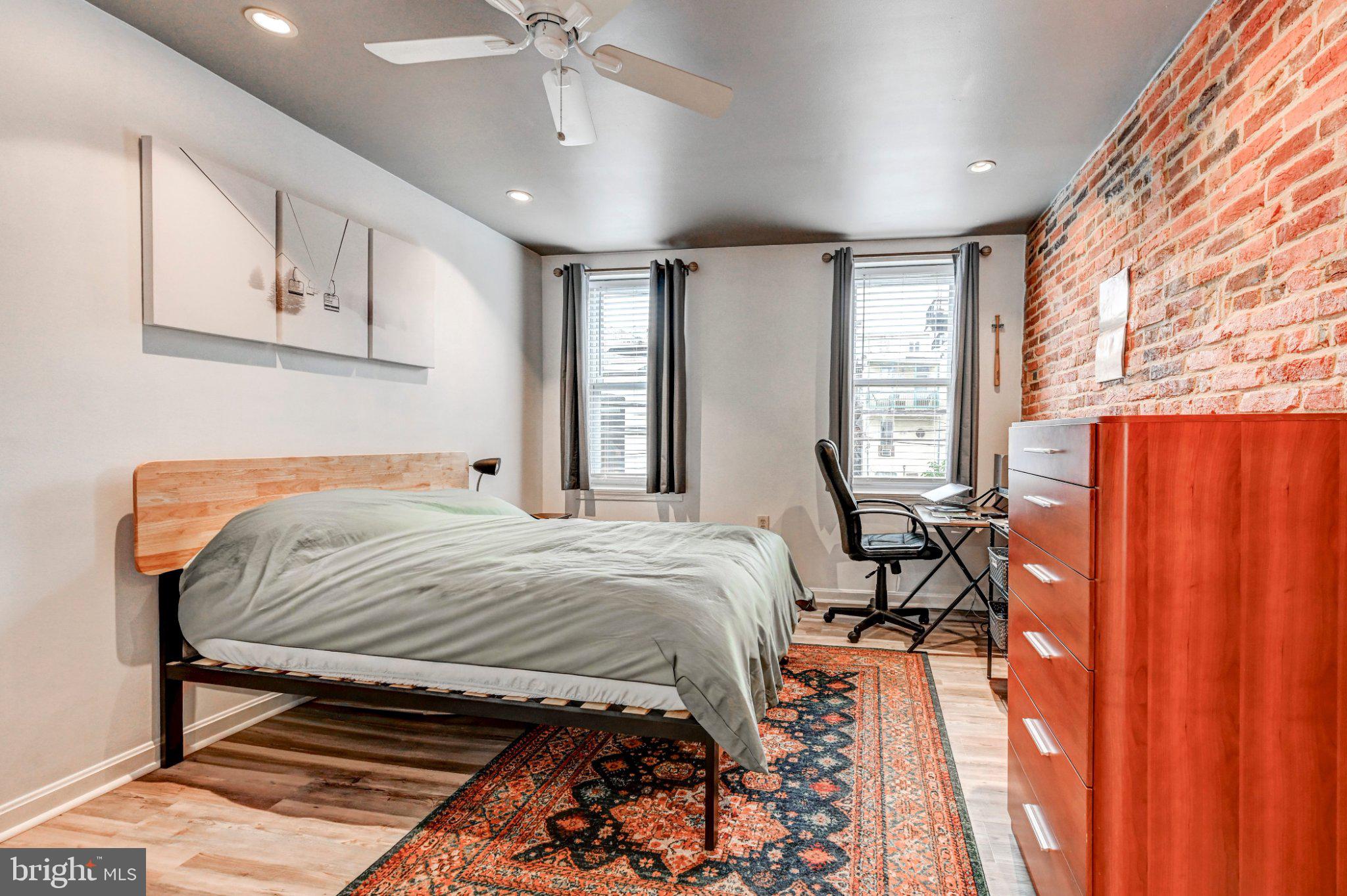 BUTCHERS HILL - Residential