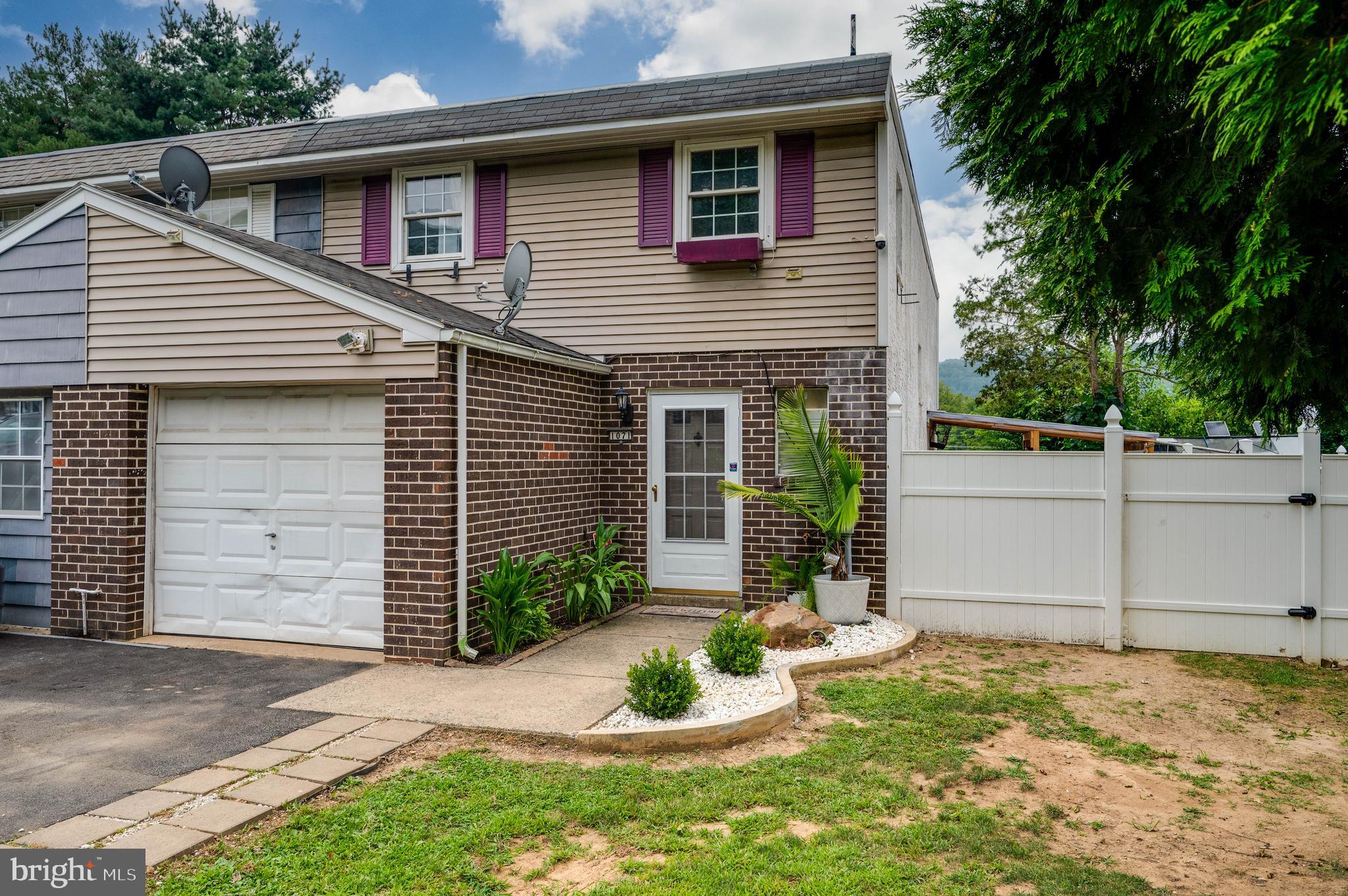 1071 DEER RUN