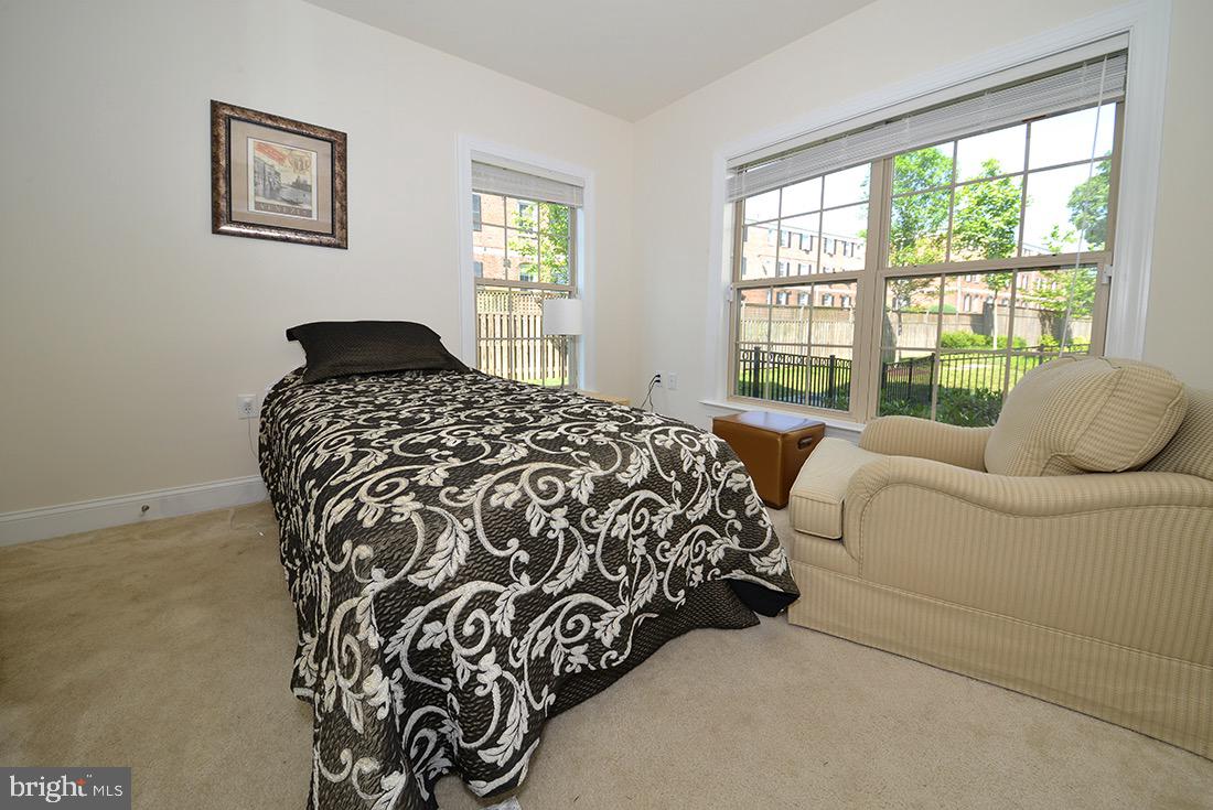 BALLSTON - Residential Lease