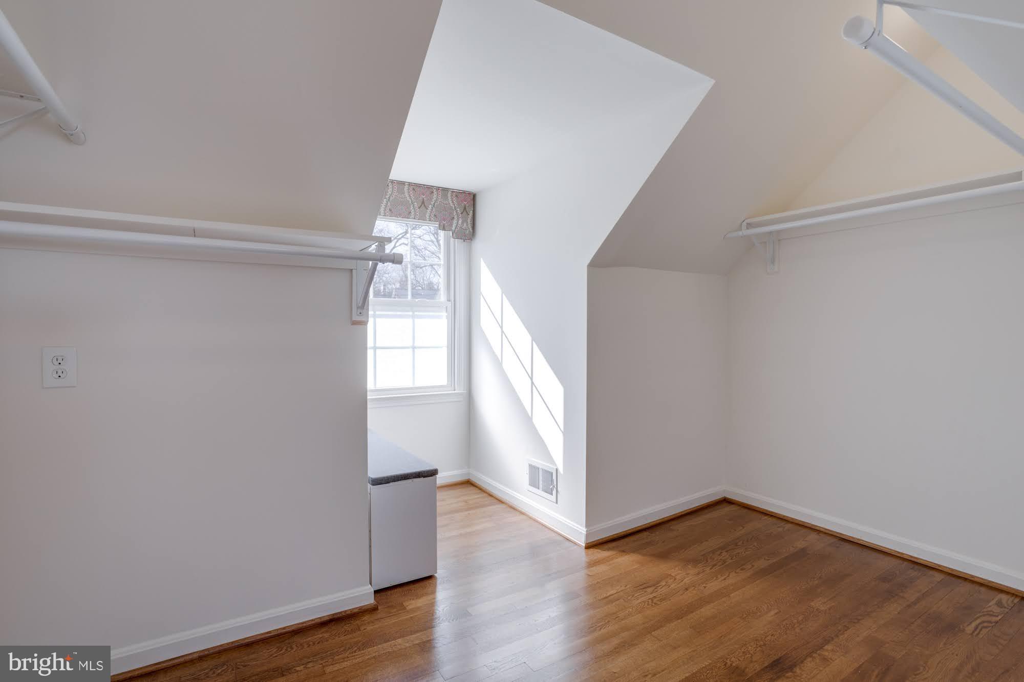 OLDE FORGE - Residential