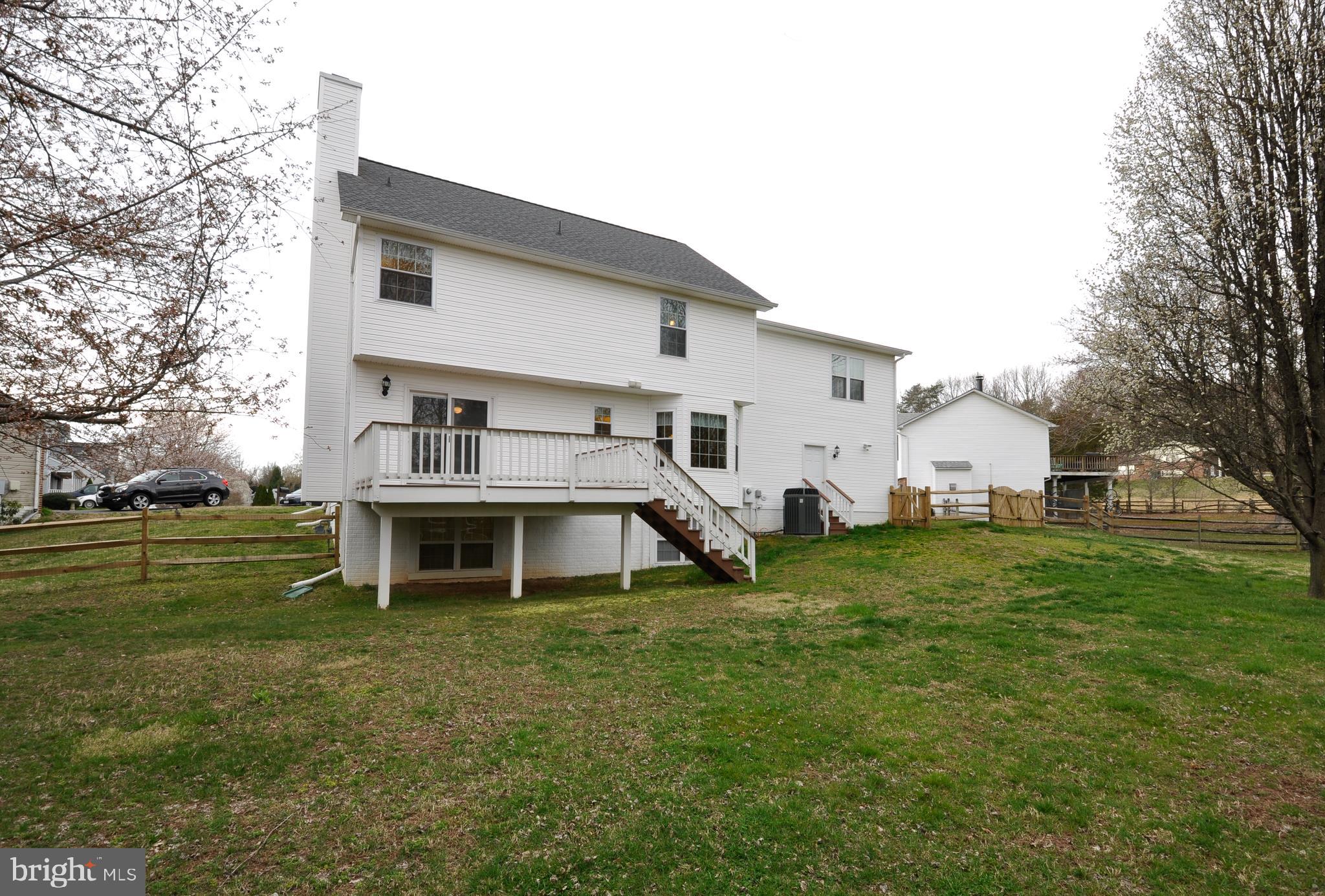 SMOKETREE - Residential