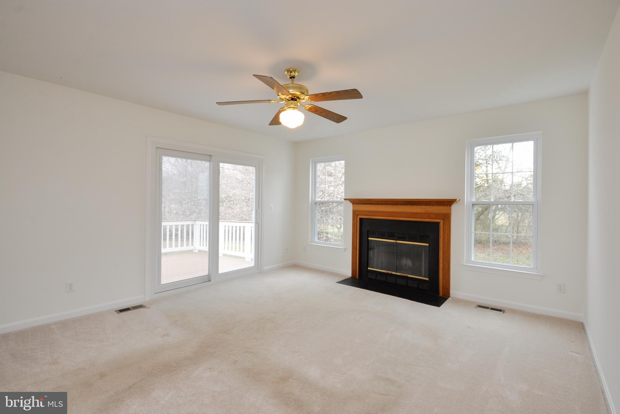 SMOKETREE - Residential