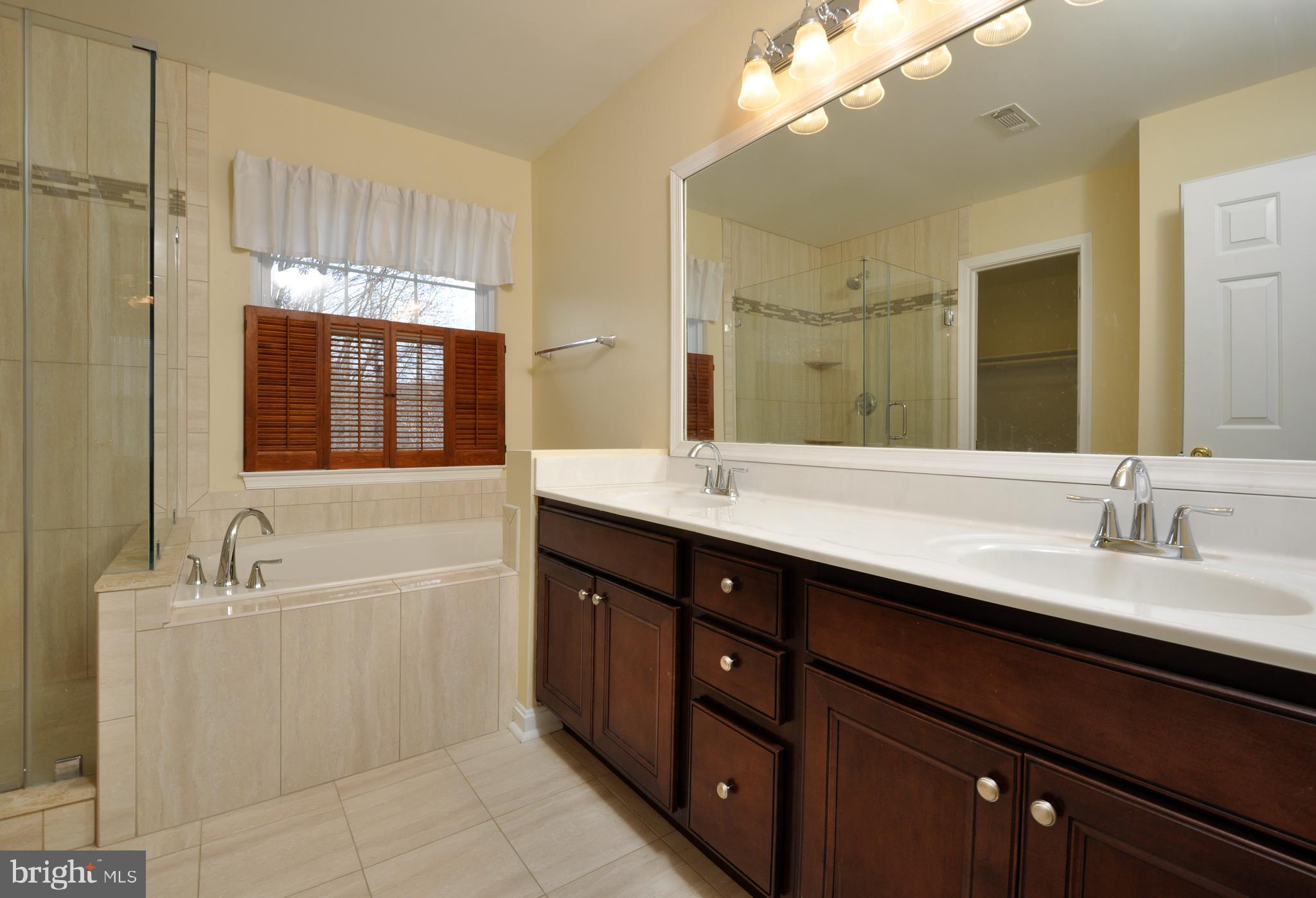 SMOKETREE - Residential