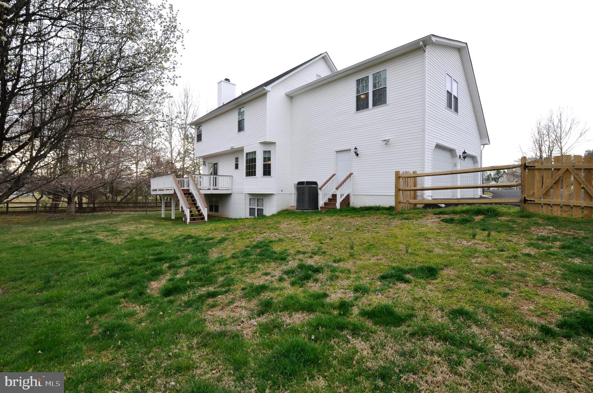 SMOKETREE - Residential