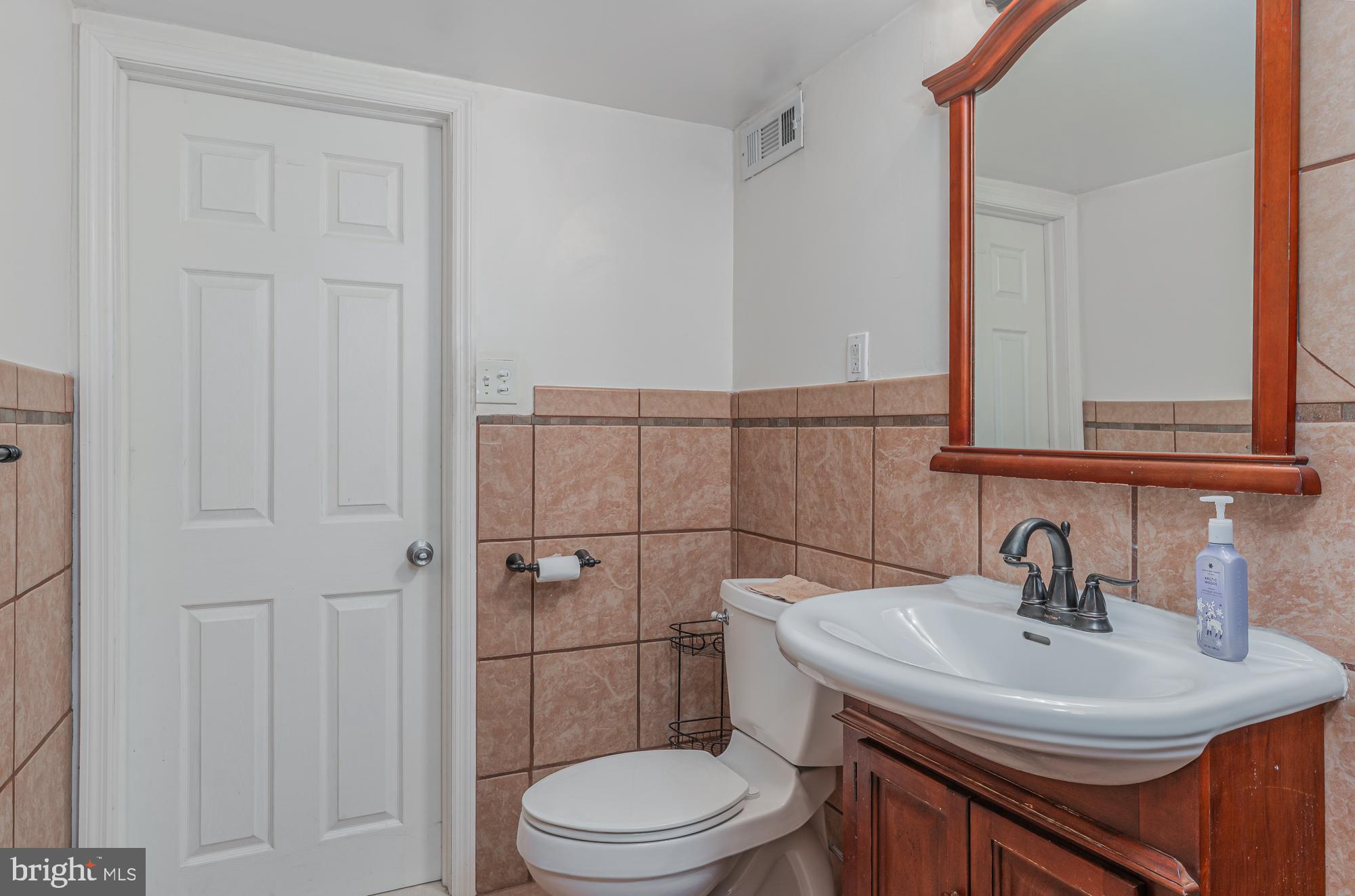 HOLMESBURG - Residential