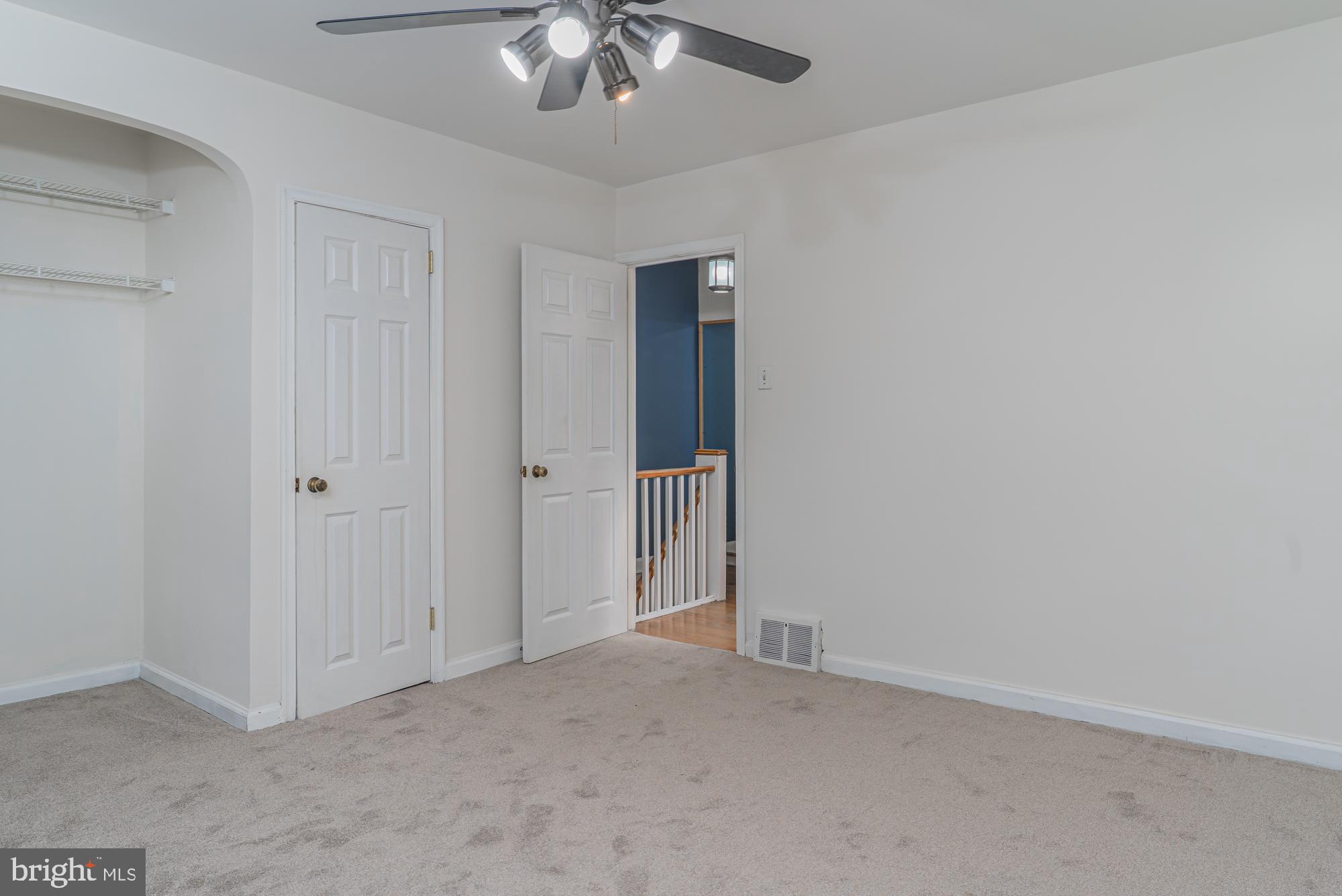 HOLMESBURG - Residential