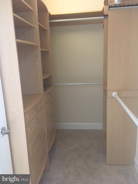 ECLIPSE ON CENTER PARK - Residential Lease