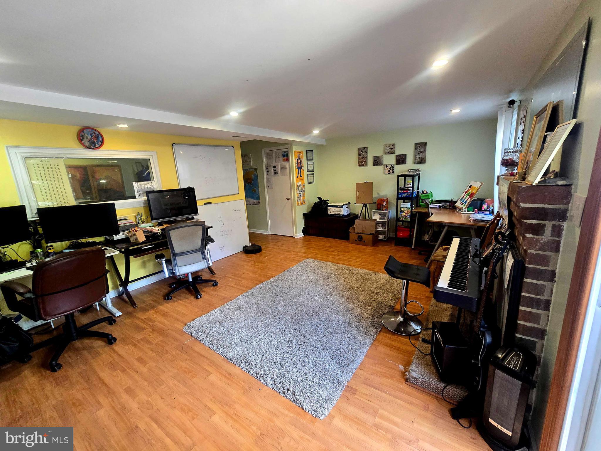 CAVALCADE - Residential Lease