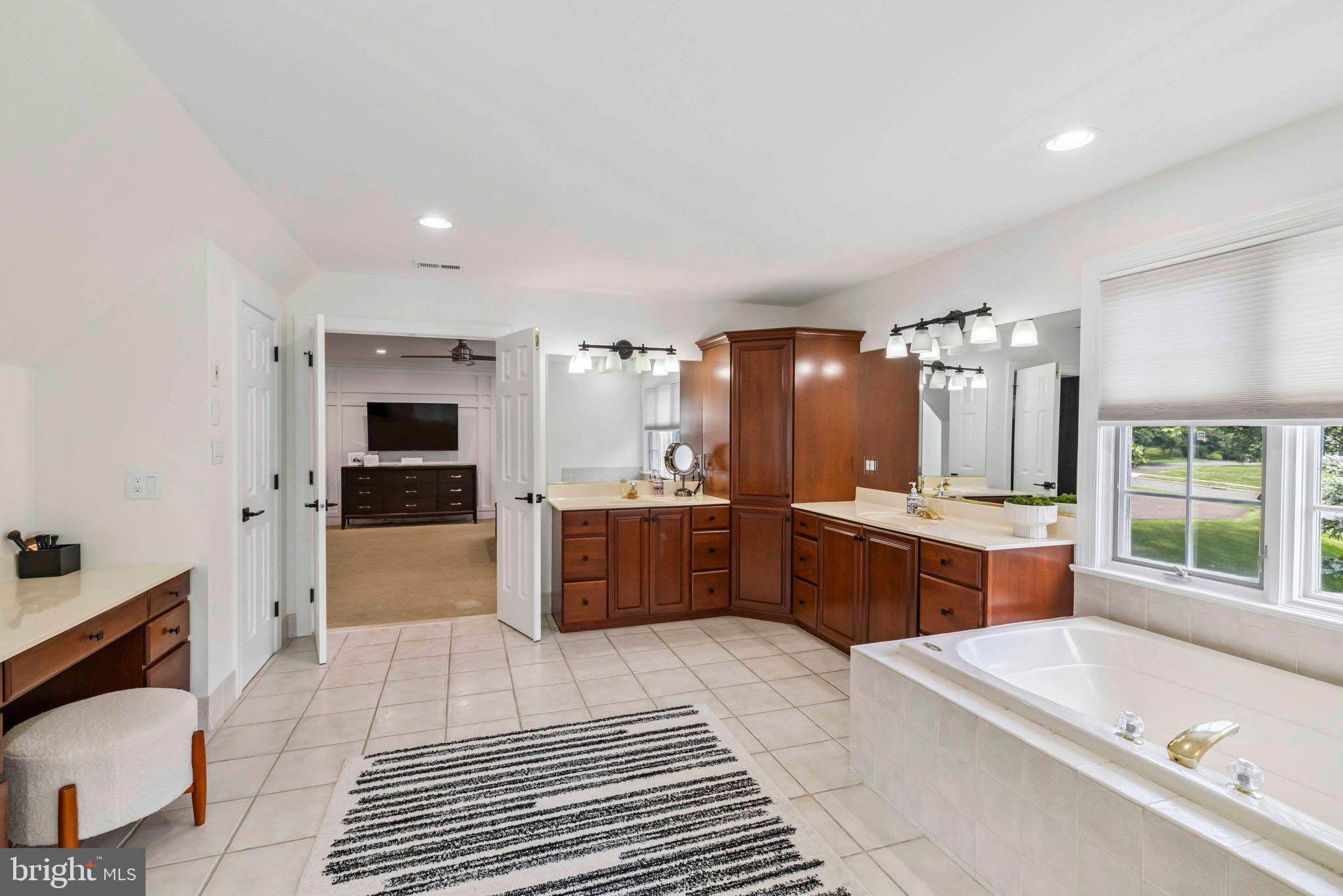 FOXFIELD RESERVE - Residential