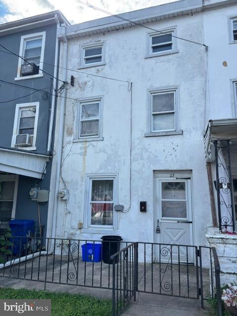 27 ROSS RD