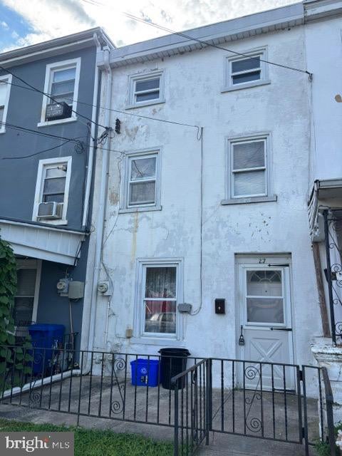 27 ROSS RD