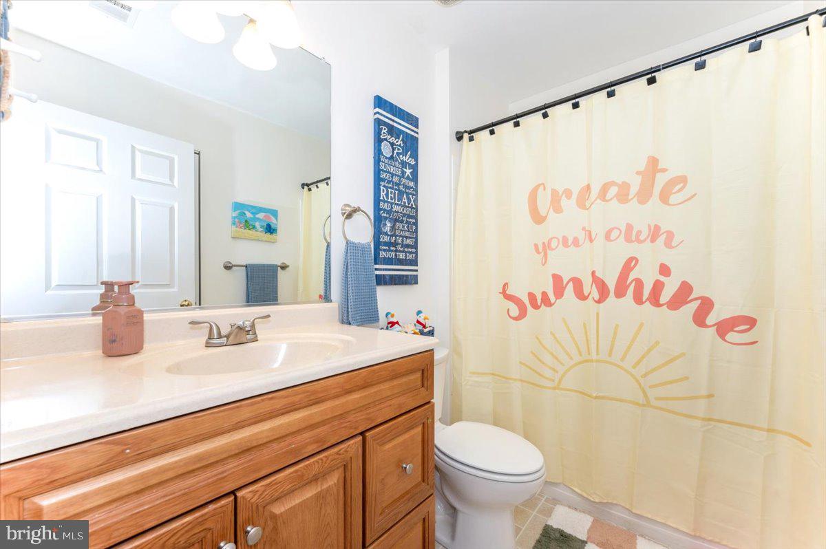 WEST FIELDS - Residential