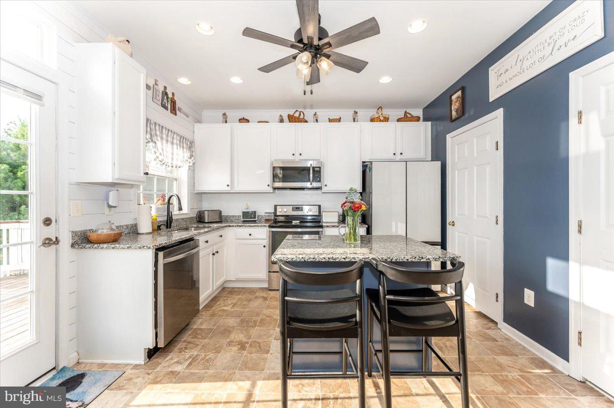 WEST FIELDS - Residential