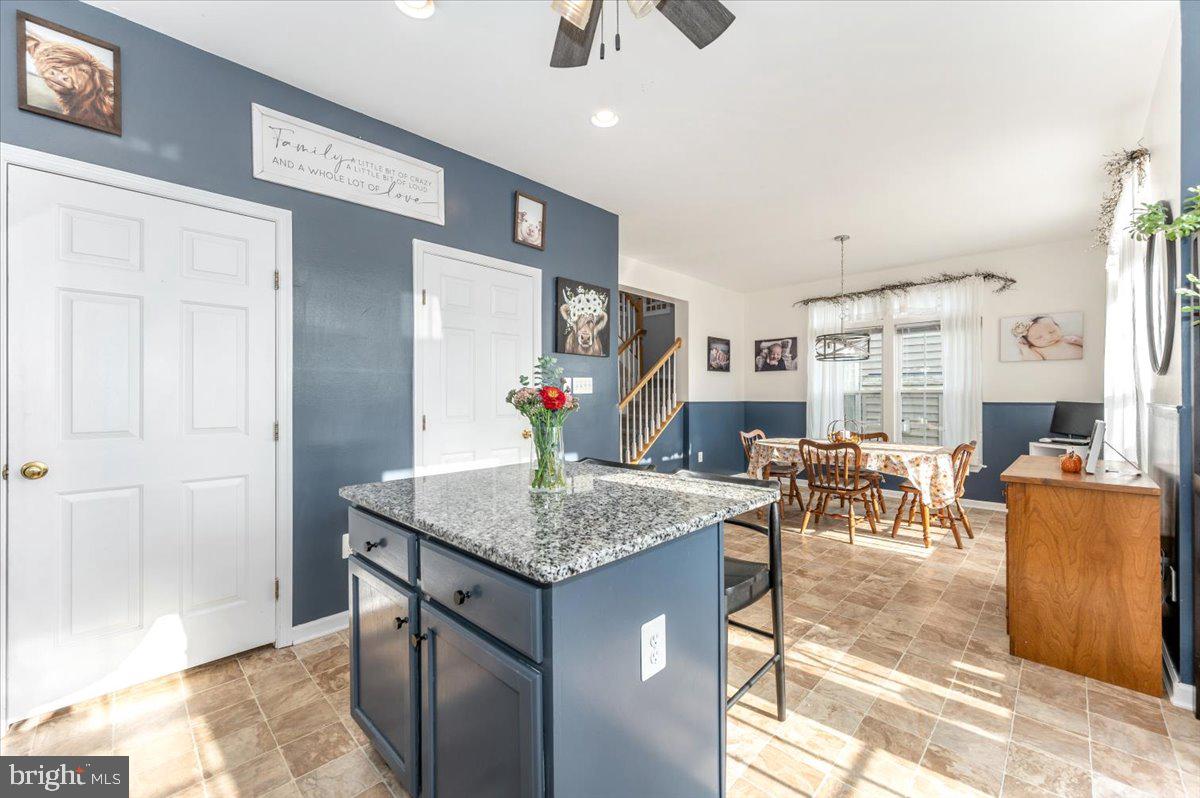 WEST FIELDS - Residential