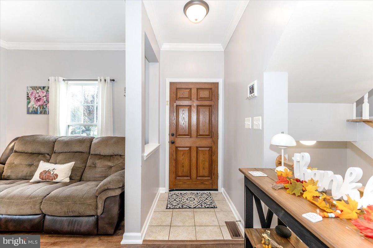 WEST FIELDS - Residential